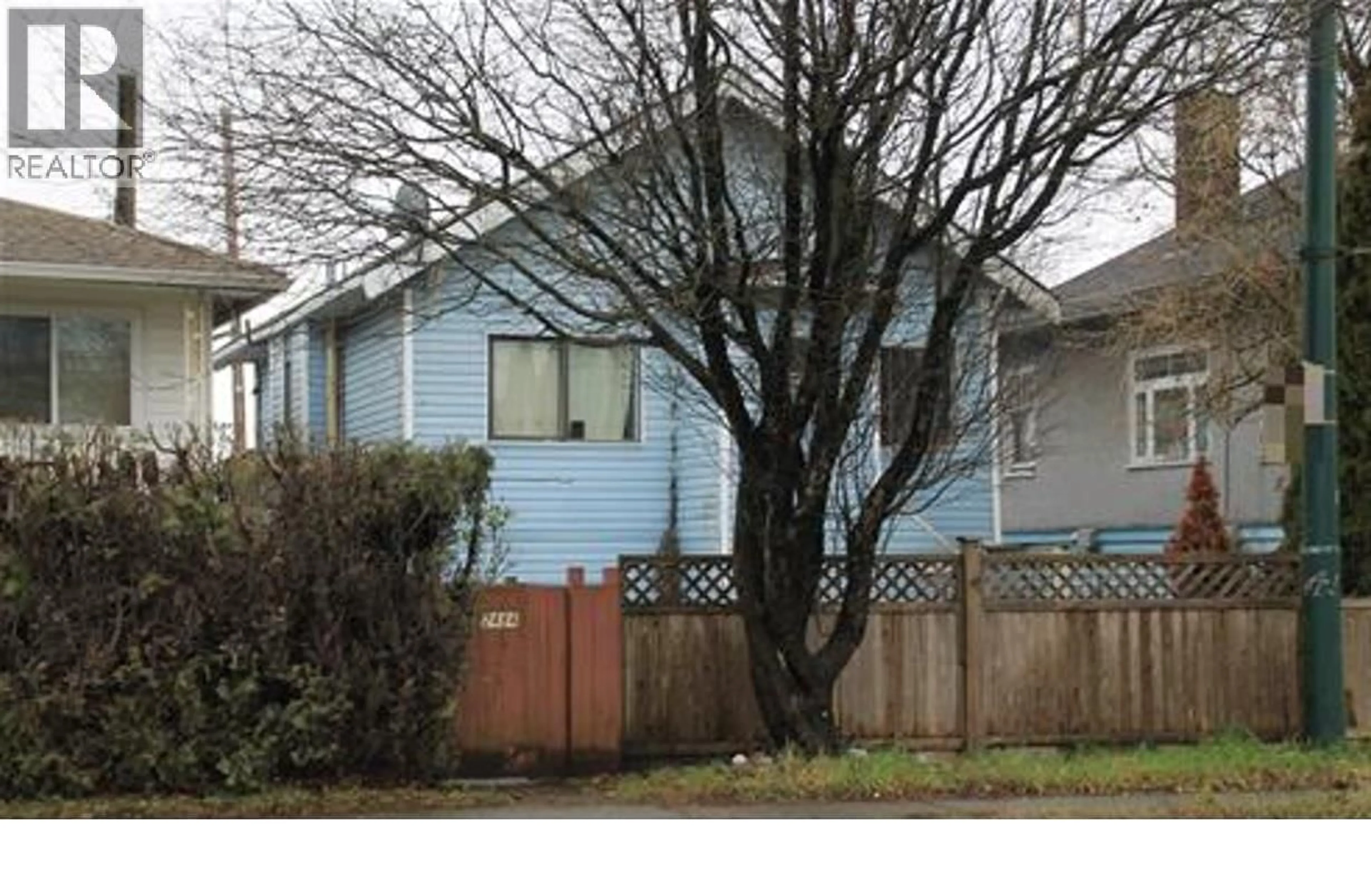 Unknown for 2472 41ST AVENUE, Vancouver British Columbia V5R2W5