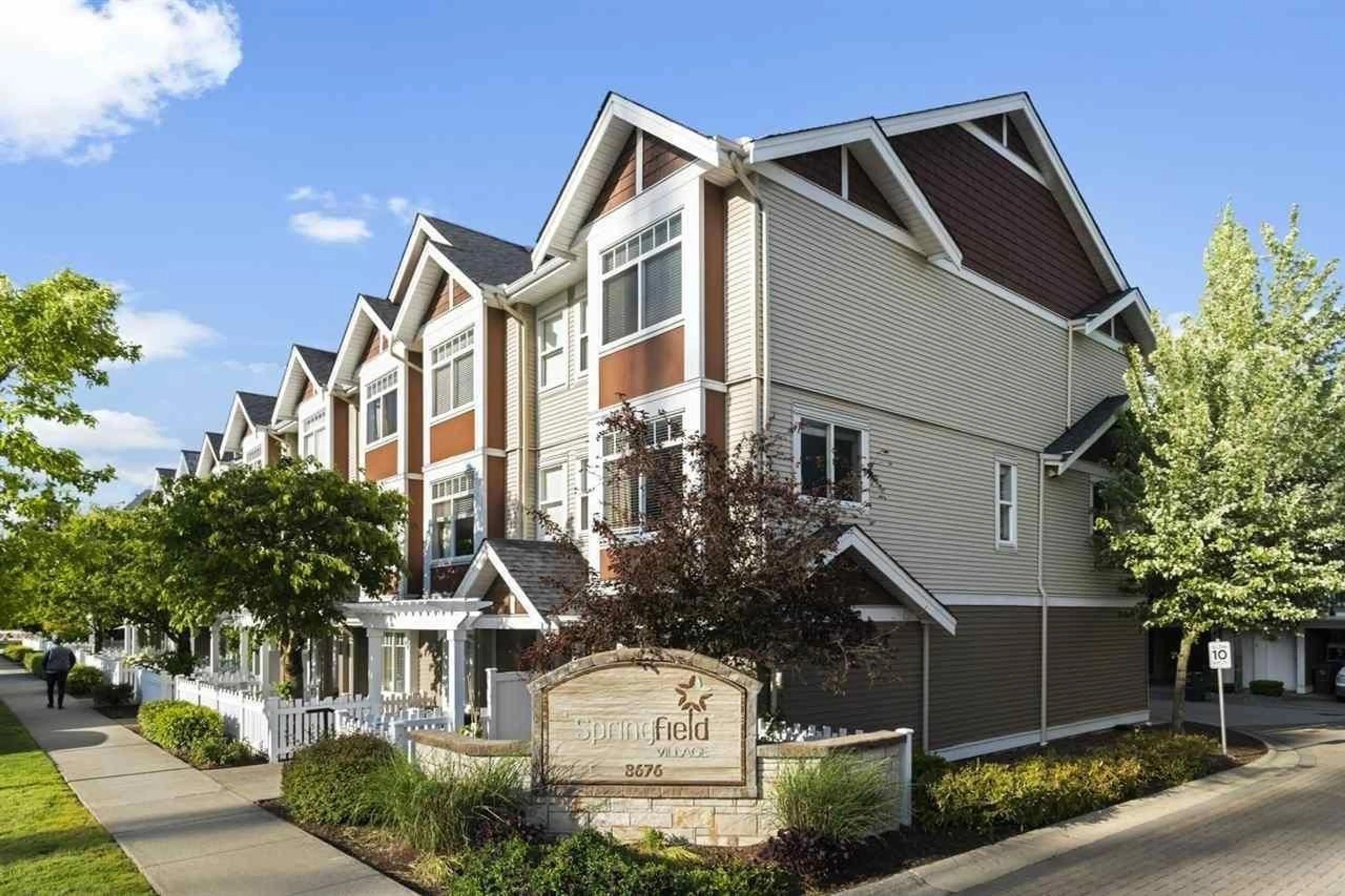 Home with vinyl exterior material, unknown for 7 - 8676 158, Surrey British Columbia V4N5W3