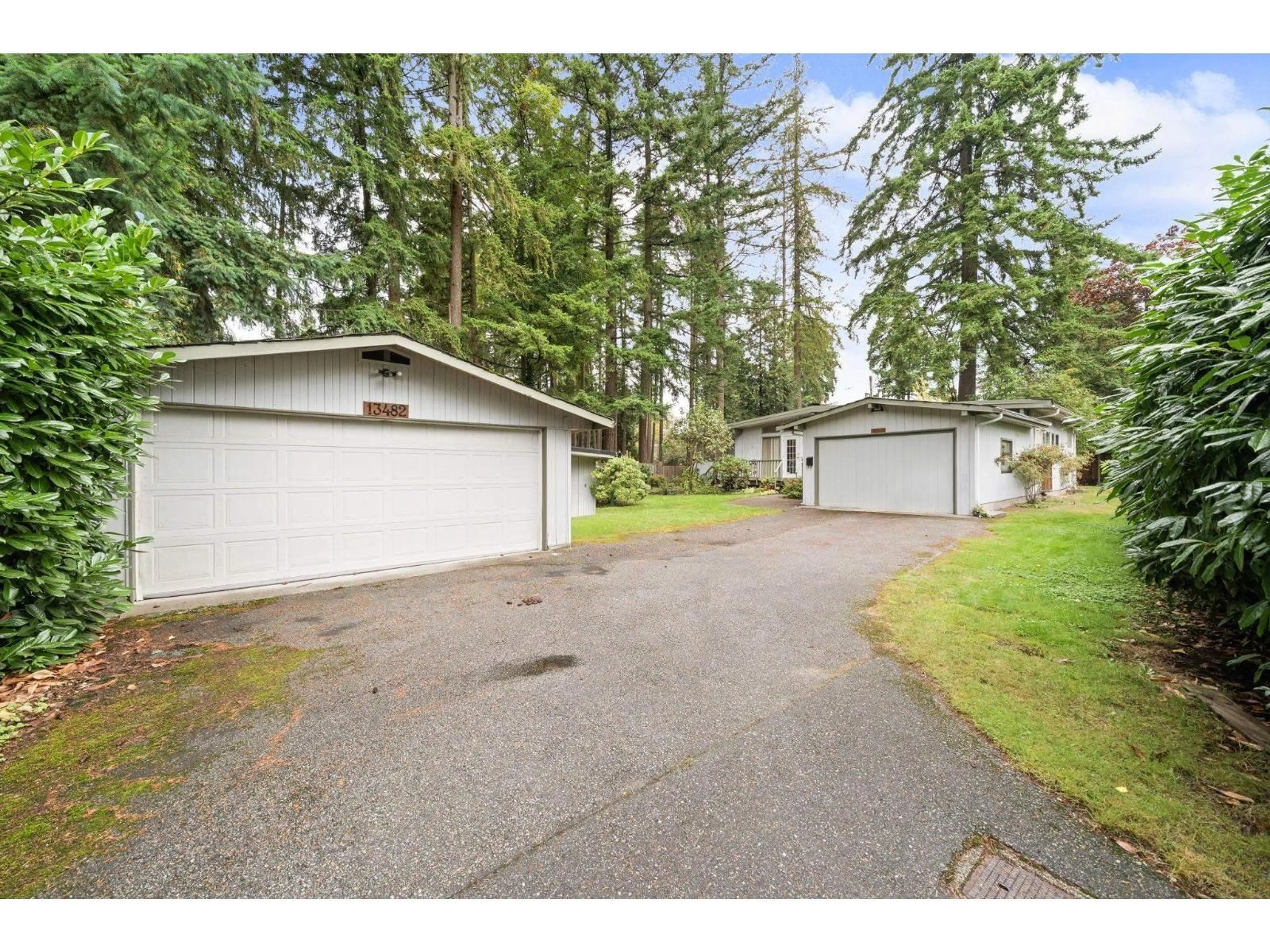 Unknown for 13482 58, Surrey British Columbia V3X2R4