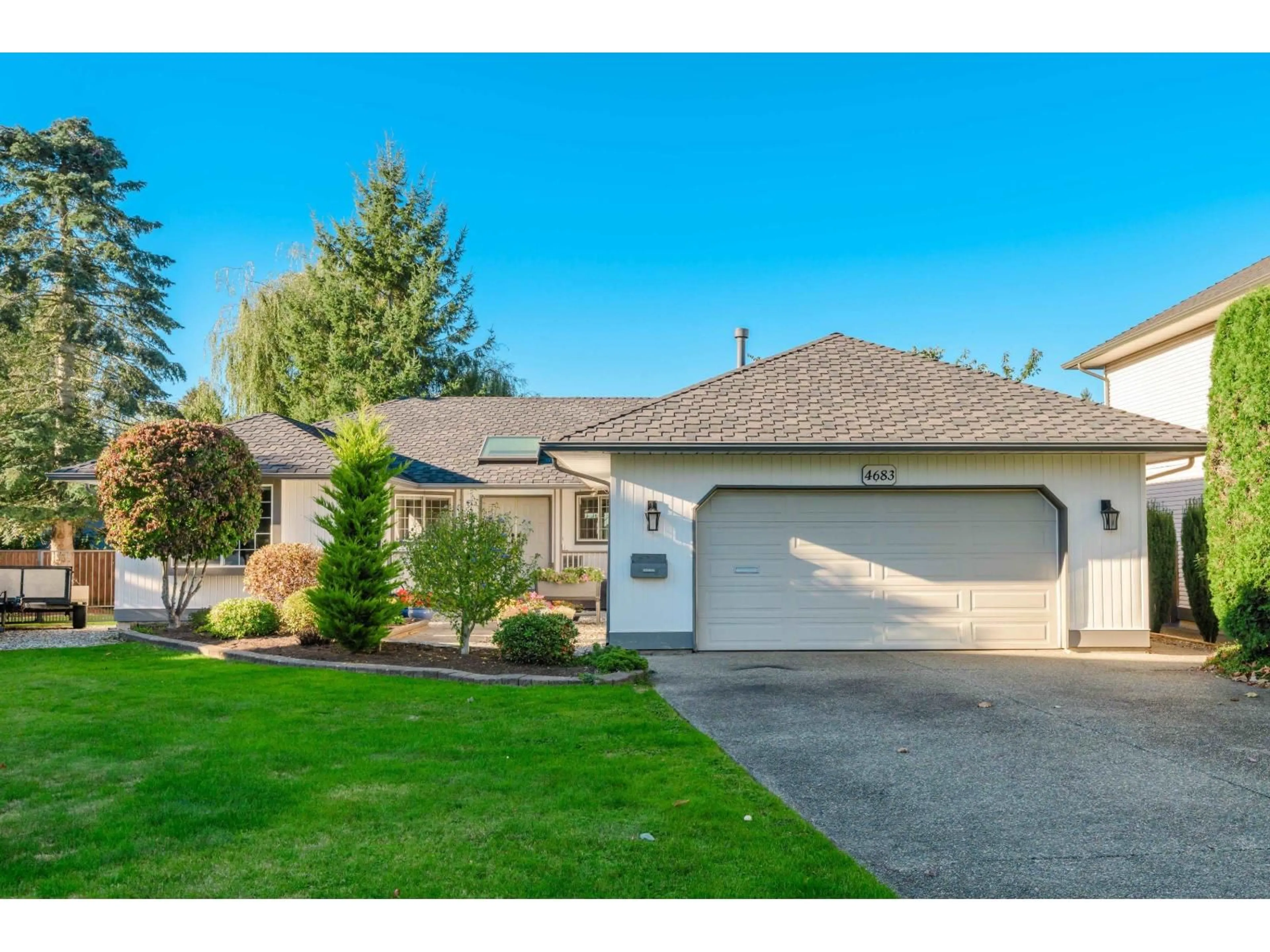 Unknown for 4683 218A, Langley British Columbia V3A8H8