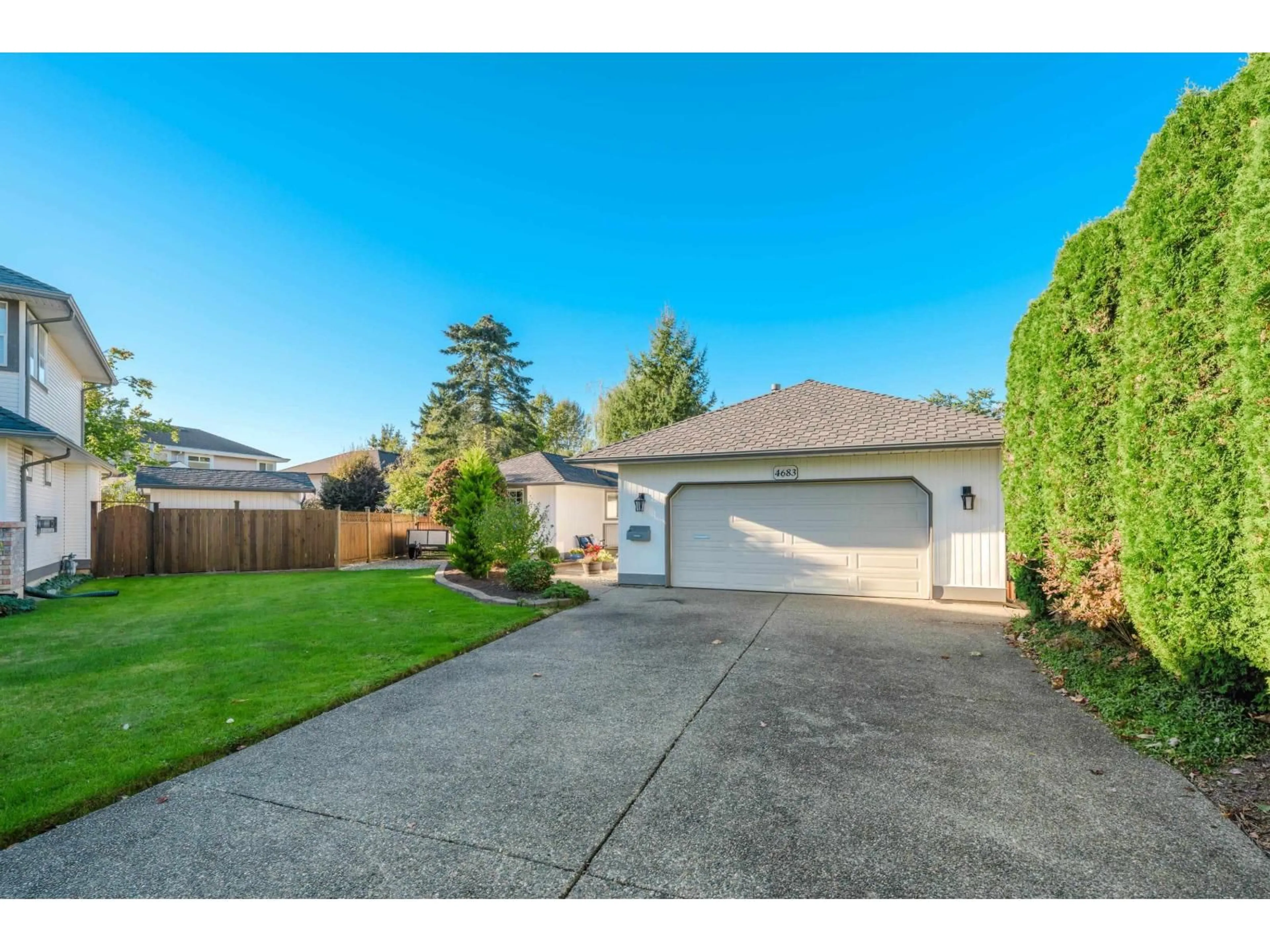 Unknown for 4683 218A, Langley British Columbia V3A8H8