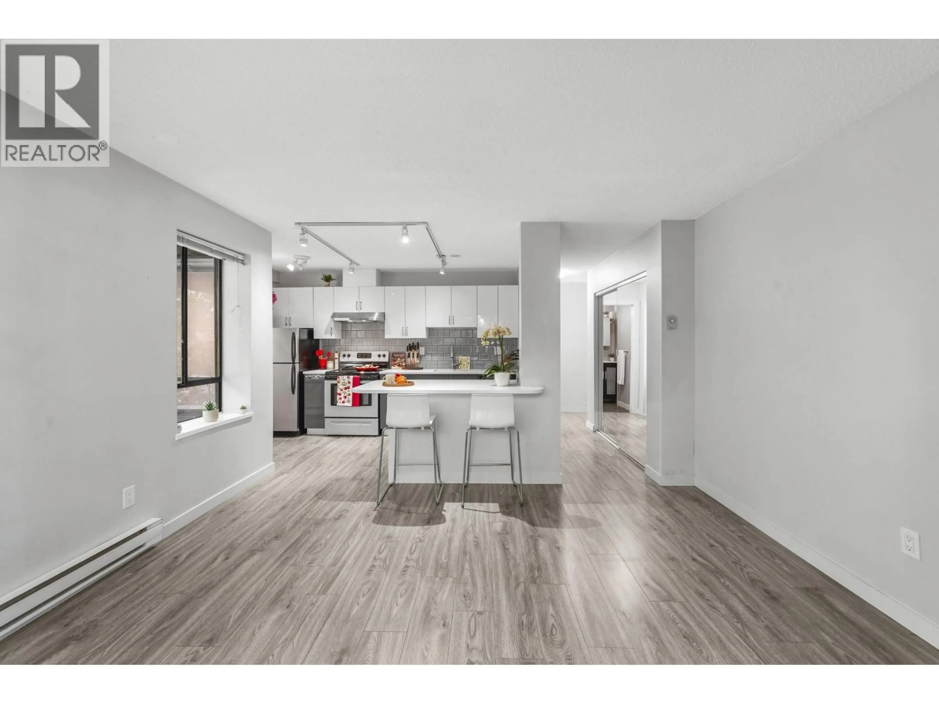 Open concept kitchen, unknown for 104 - 2920 ASH STREET, Vancouver British Columbia V5Z4A6