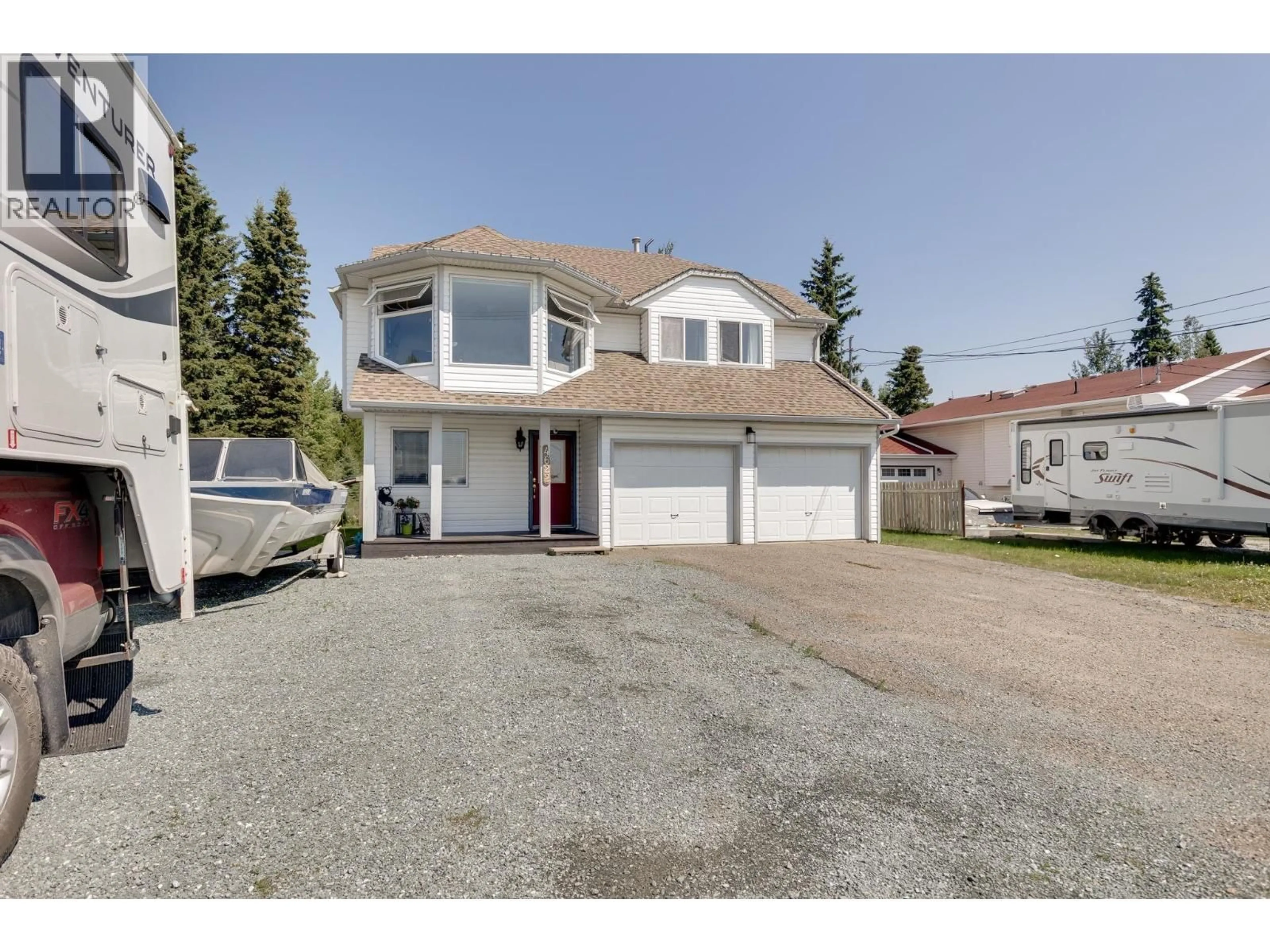 Home with vinyl exterior material, street for 4622 GISCOME ROAD, Prince George British Columbia V2N6S6
