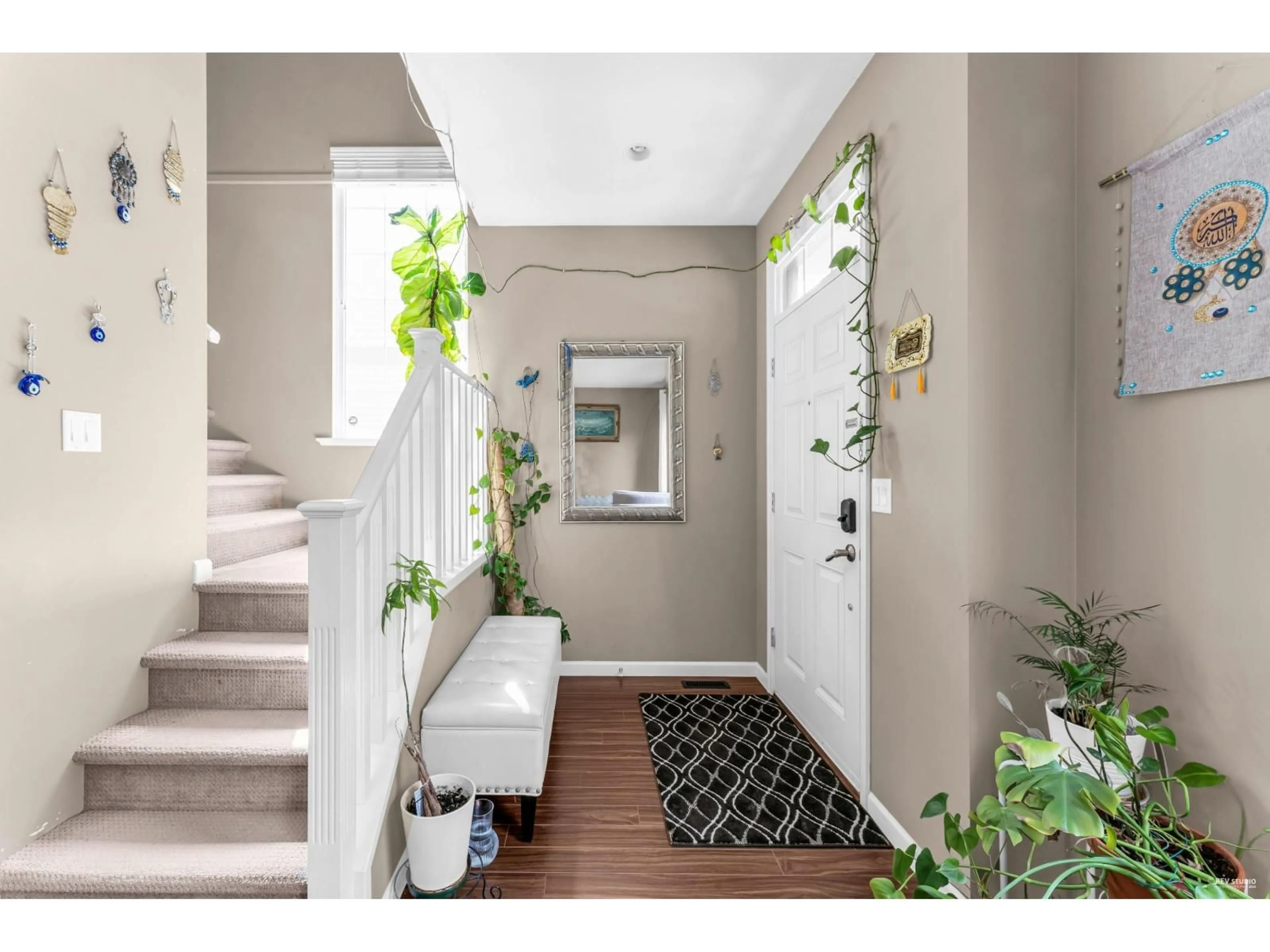 Indoor entryway for 6940 208A, Langley British Columbia V2Y0G1
