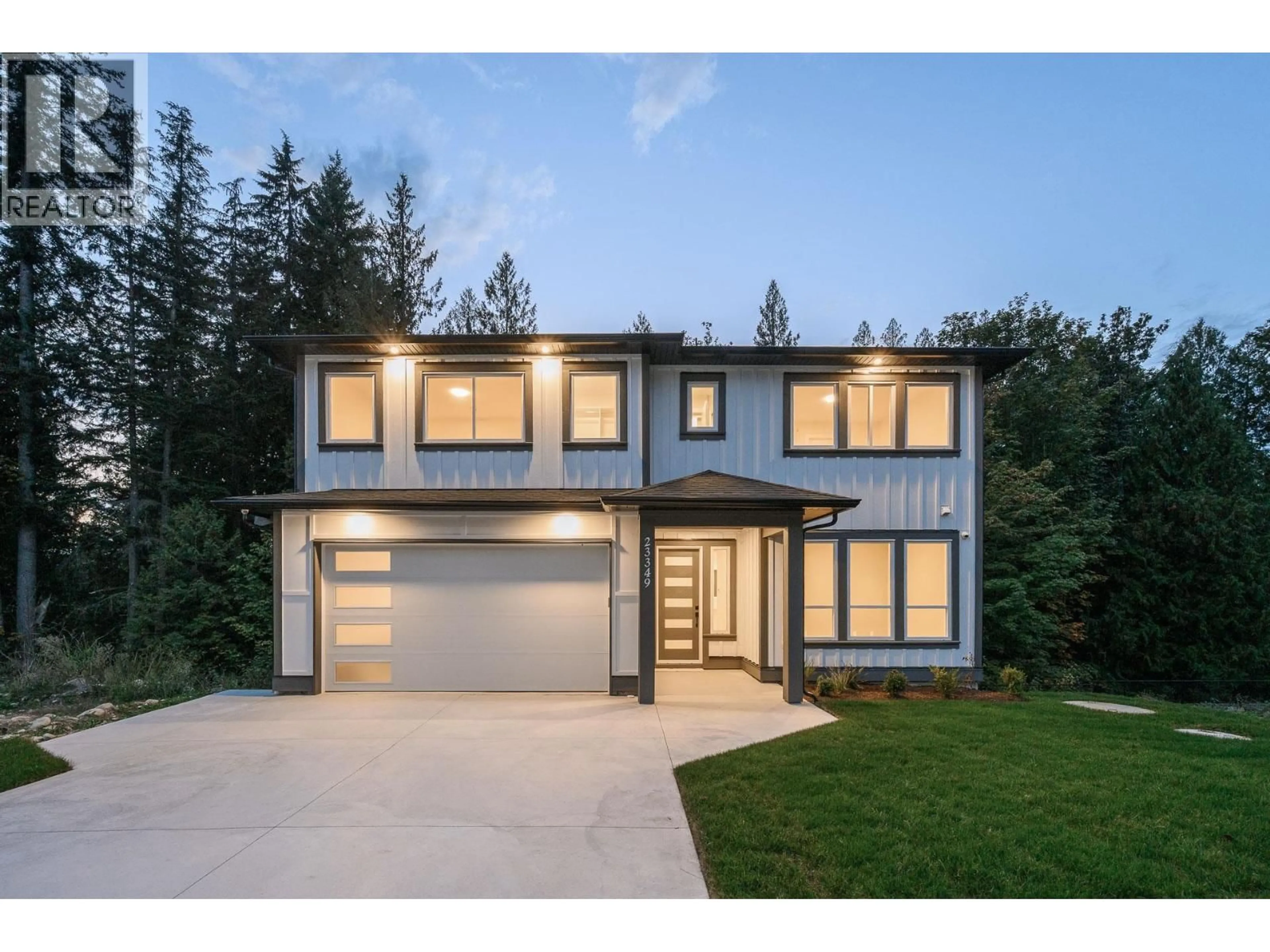 Home with vinyl exterior material, street for 23349 CROSS ROAD, Maple Ridge British Columbia V4R0C8