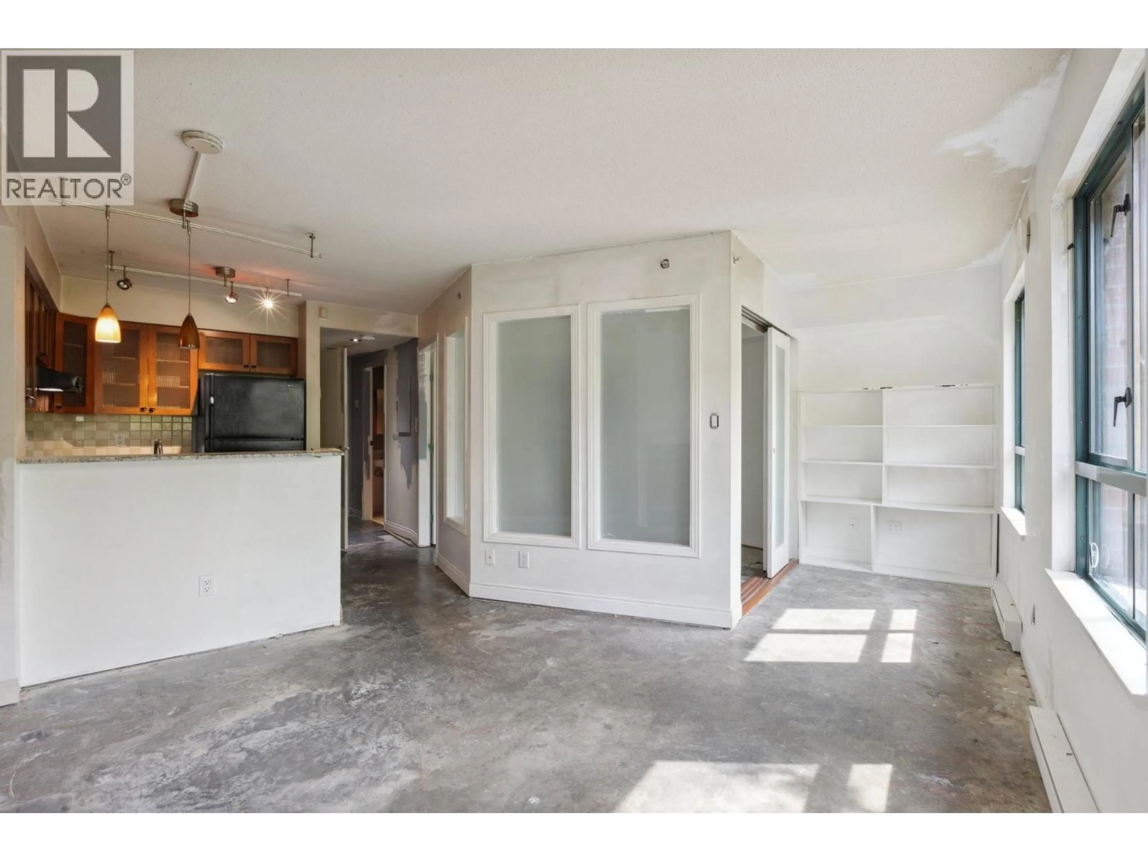 Unknown for 301 - 55 ALEXANDER STREET, Vancouver British Columbia V6A1B2
