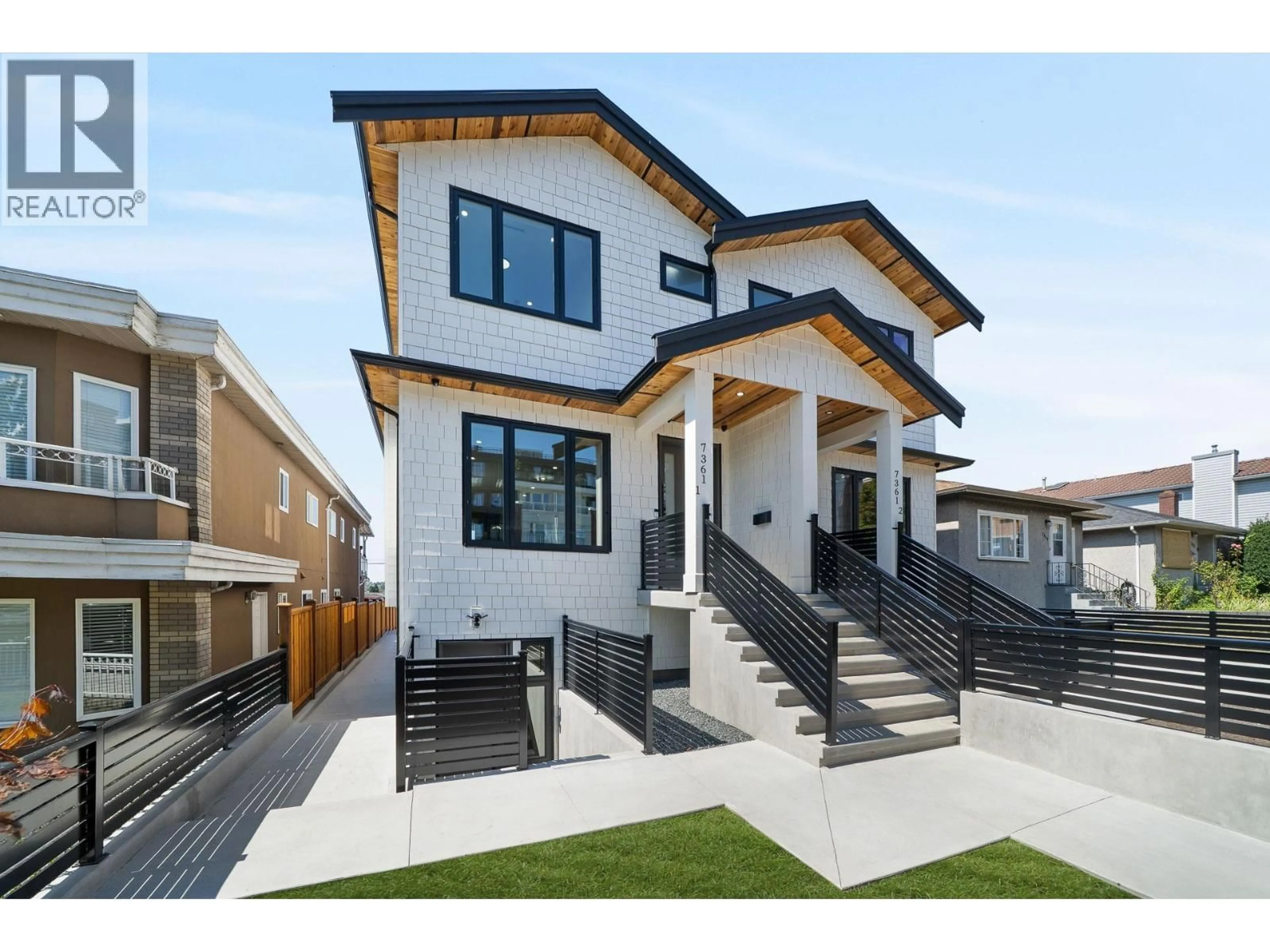 Home with vinyl exterior material, street for 1 - 7361 FRASER STREET, Vancouver British Columbia V5X3W1