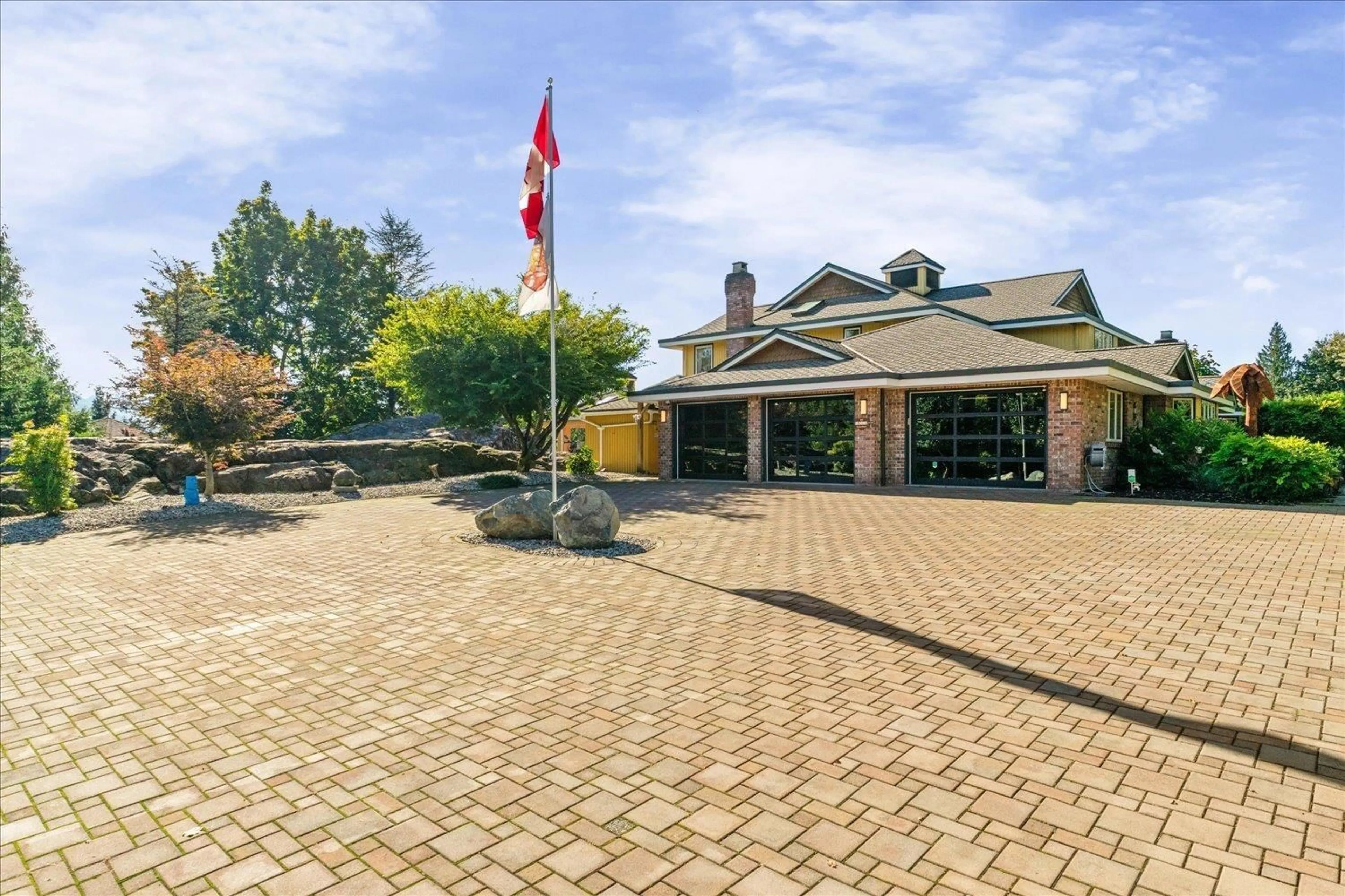 Patio, unknown for 47220 SWALLOW PLACE, Chilliwack British Columbia V2P7W9