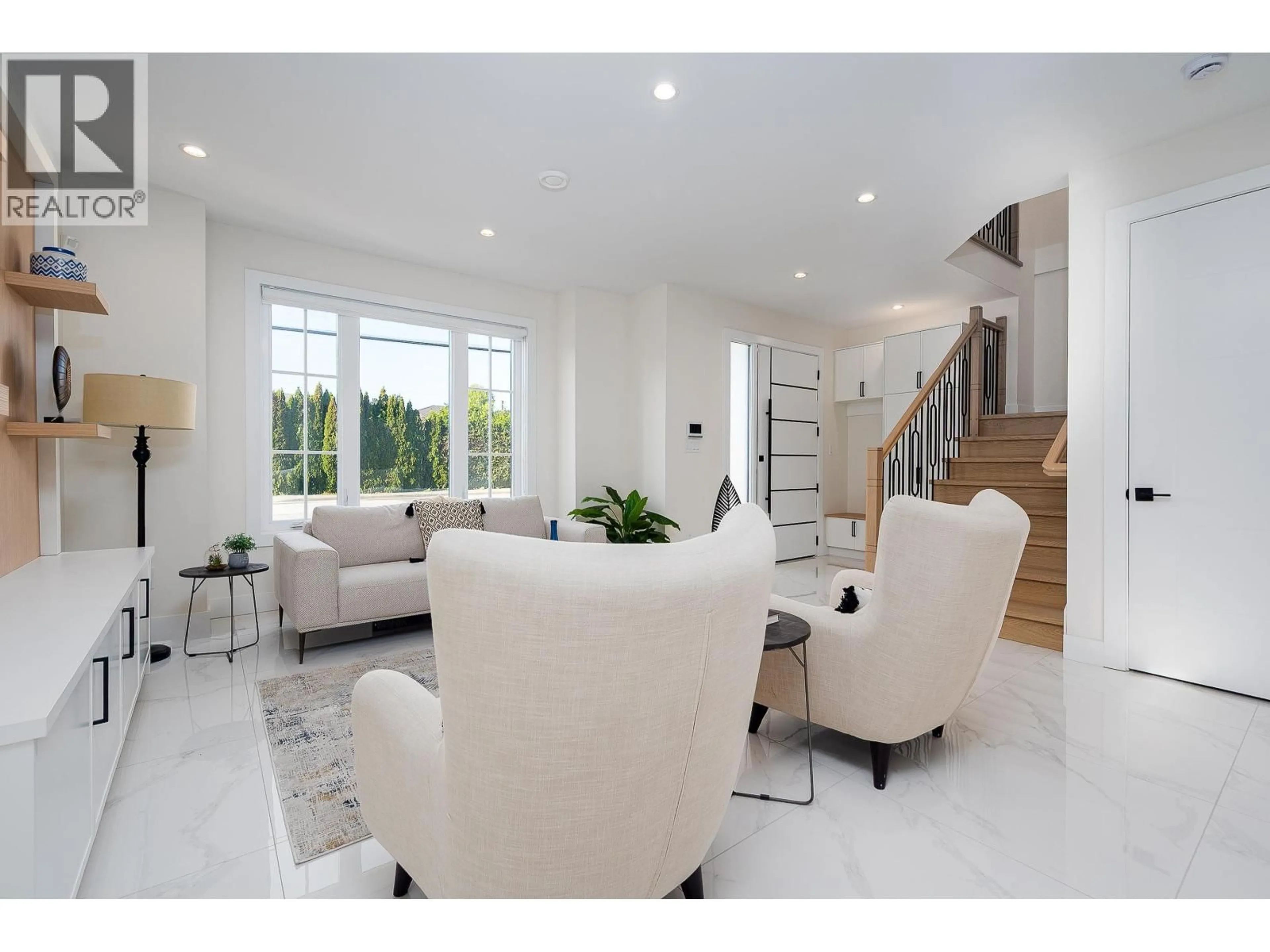 Living room with furniture, unknown for 4226 WILLIAMS ROAD, Richmond British Columbia V7E1J9