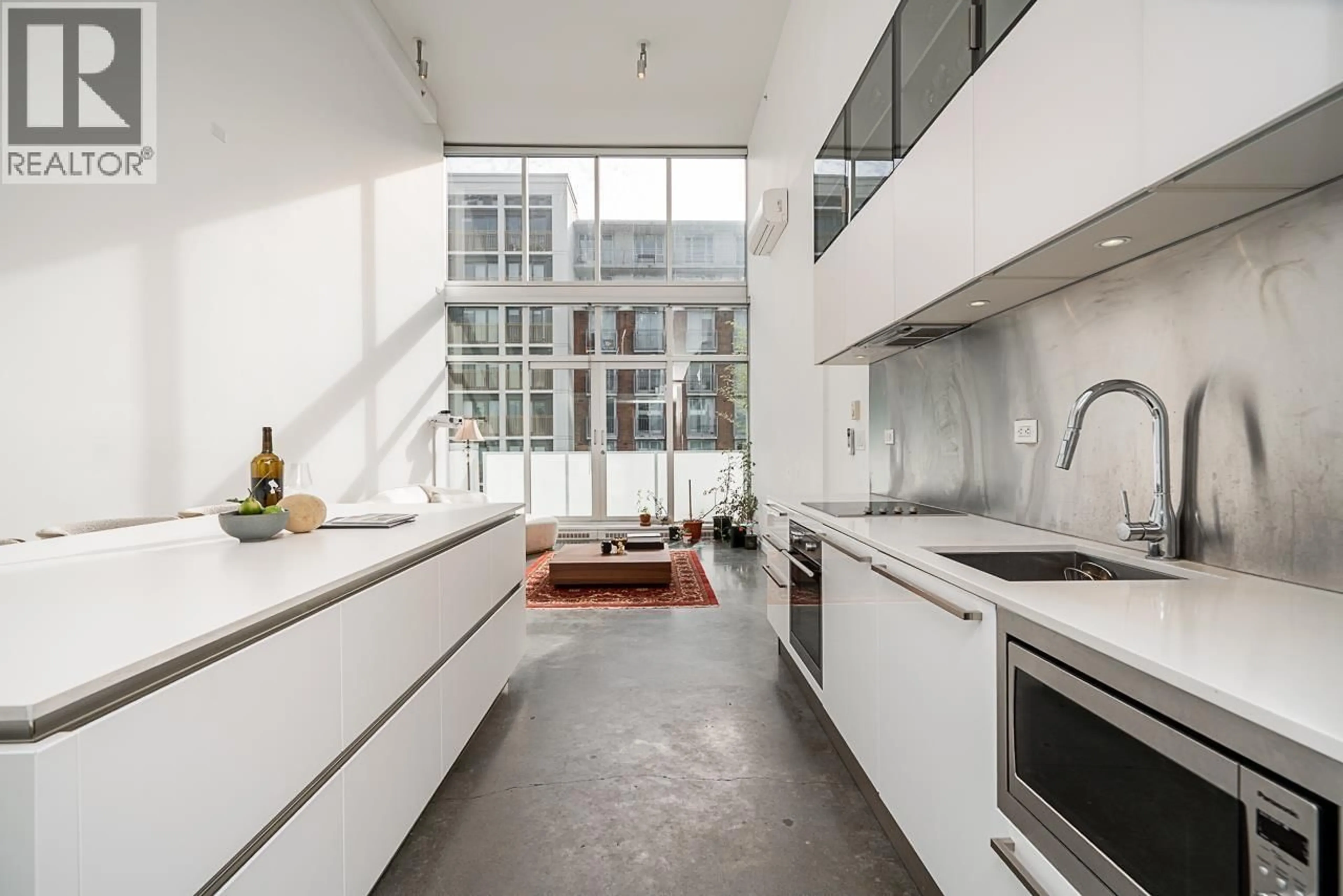 Contemporary kitchen, unknown for PH609 - 53 HASTINGS STREET, Vancouver British Columbia V6B1G4
