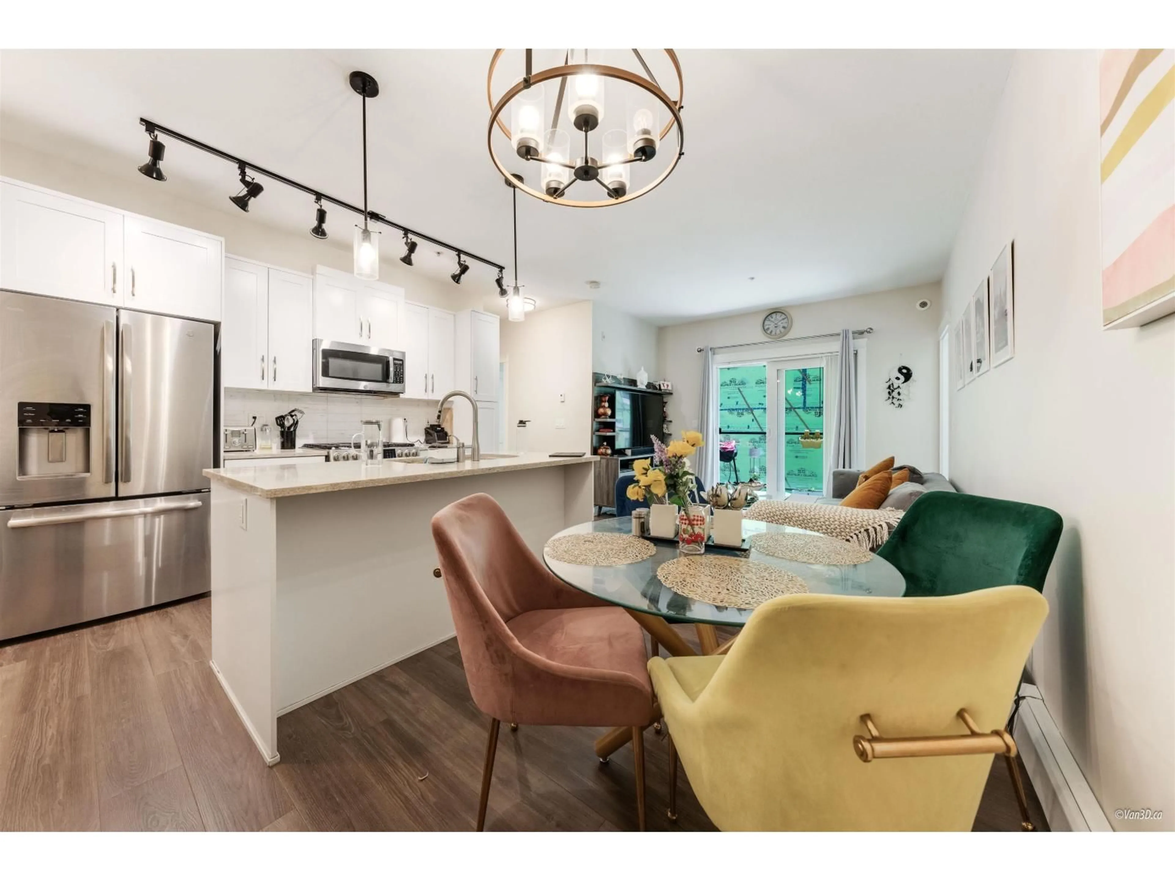 Open concept kitchen, unknown for 402 - 11077 RAVINE, Surrey British Columbia V3T5S2