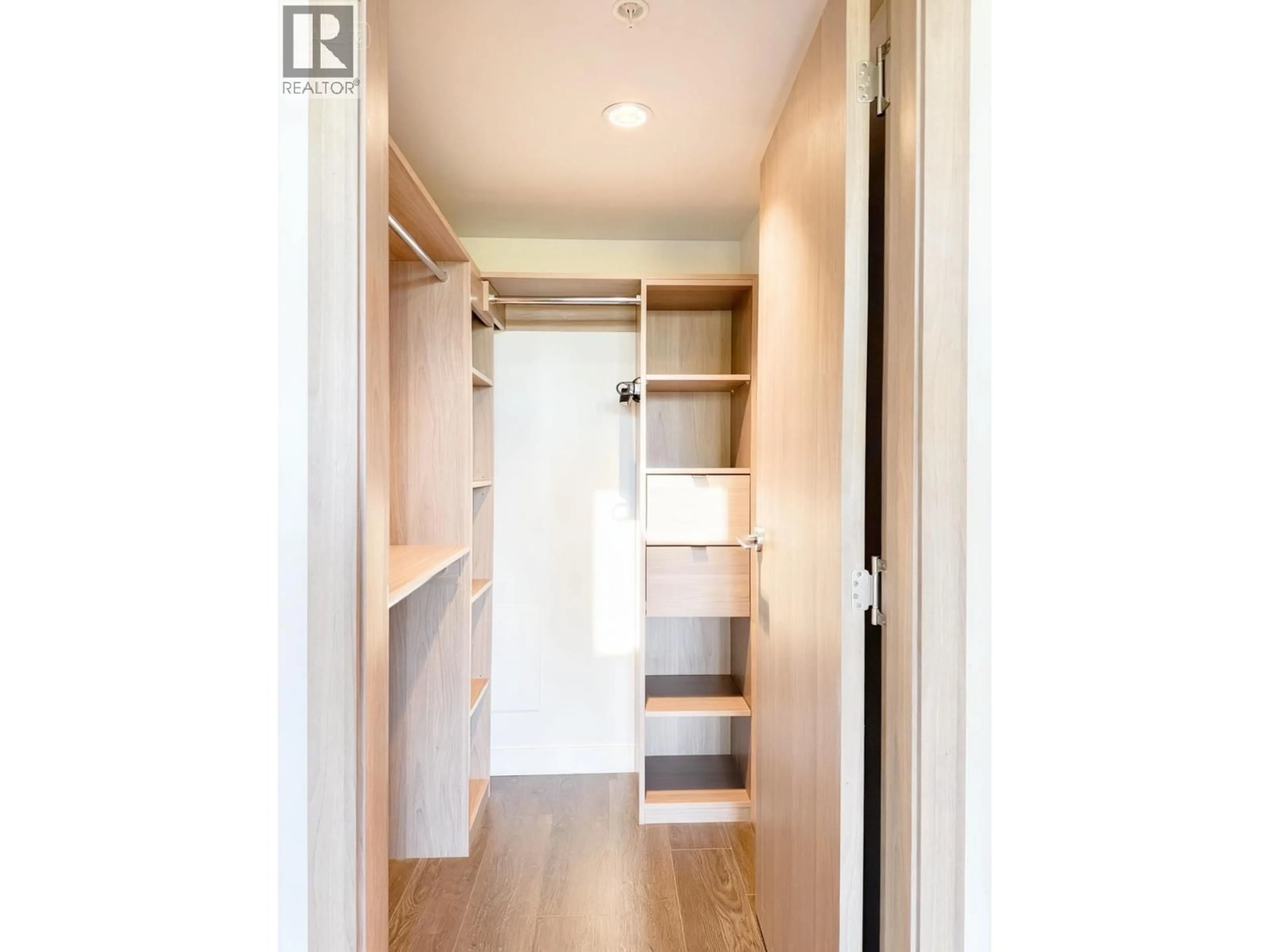 Storage room or clothes room or walk-in closet for 608 - 8988 PATTERSON ROAD, Richmond British Columbia V6X0R2
