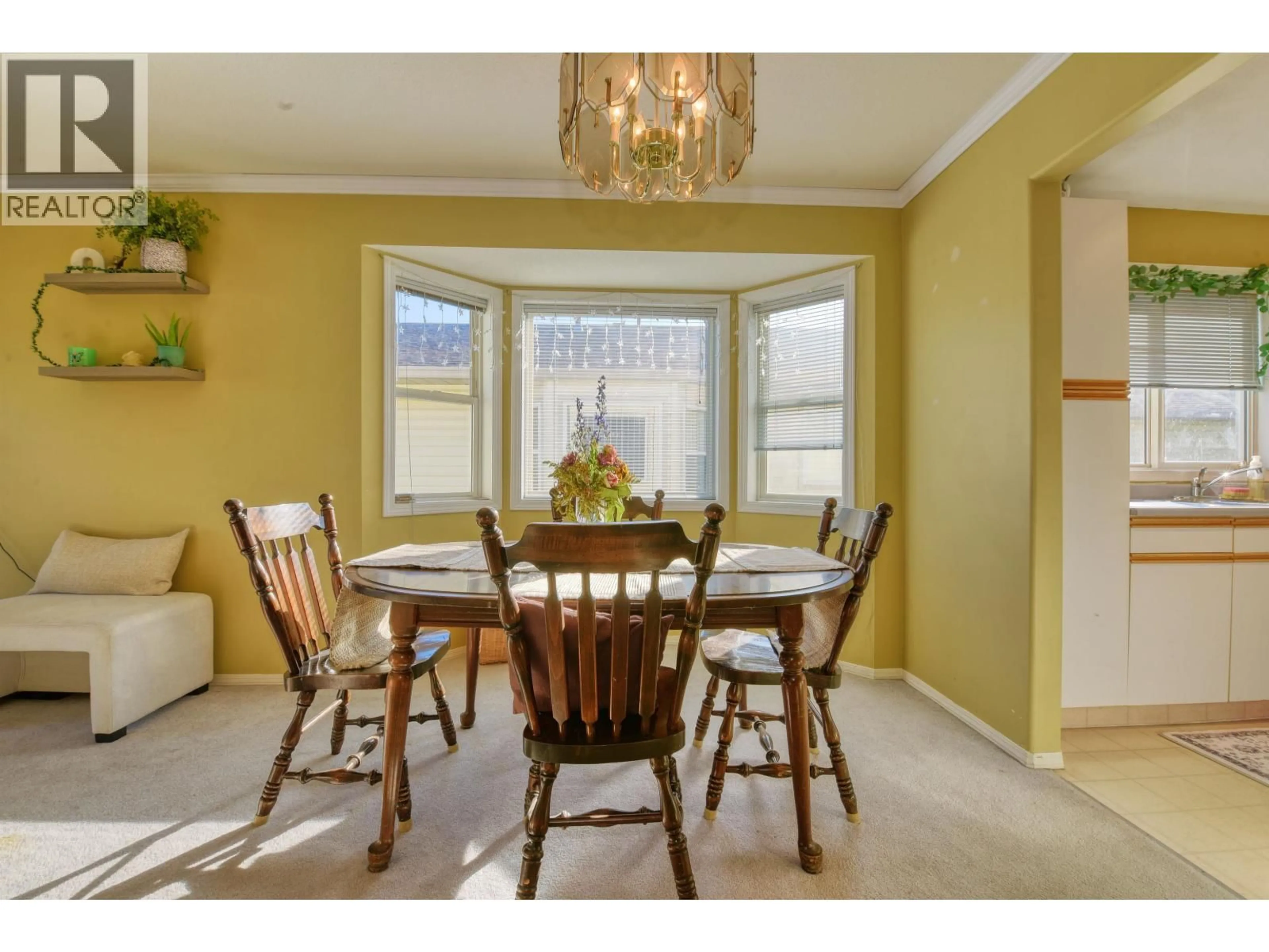 Dining room, wood/laminate floor for 7 - 500 WOTZKE DRIVE, Williams Lake British Columbia V2G4S9