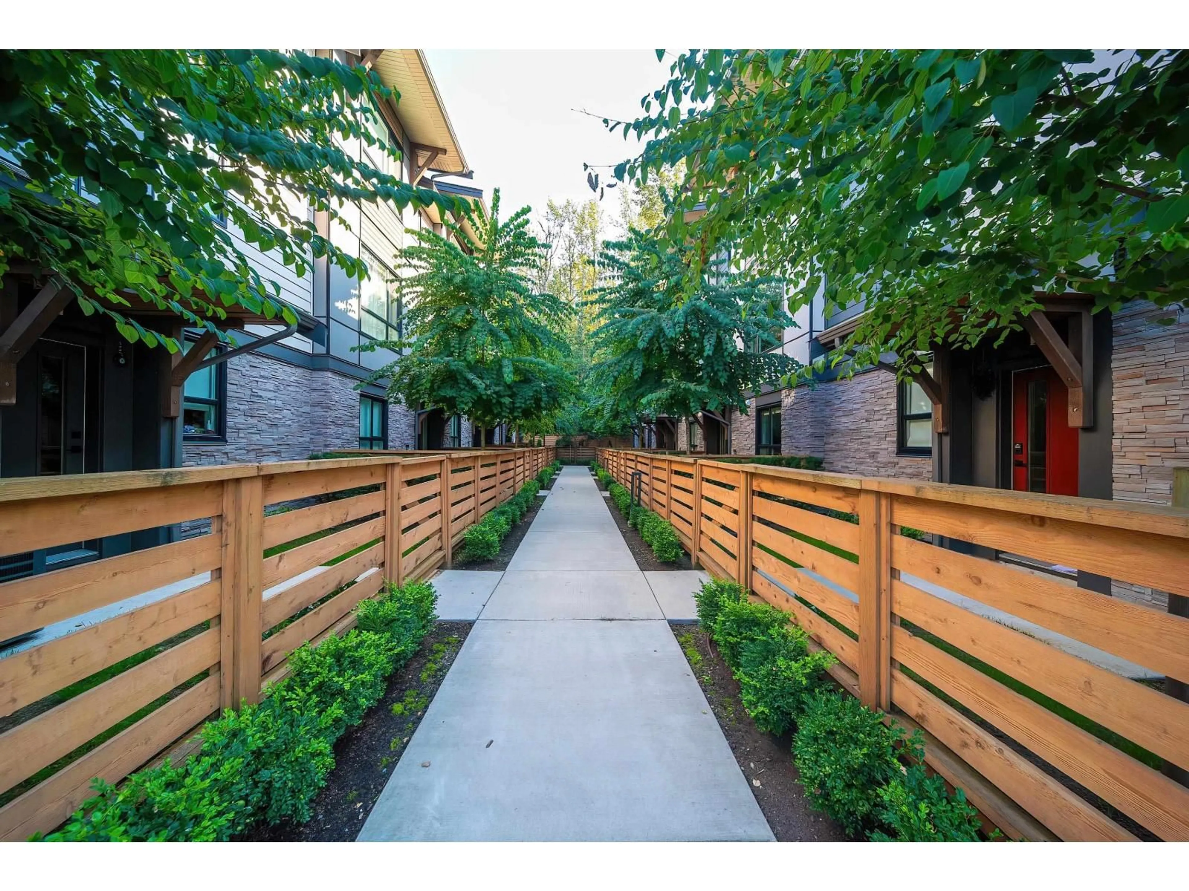 Patio, street for 23 - 19918 75A, Langley British Columbia V2Y3L1