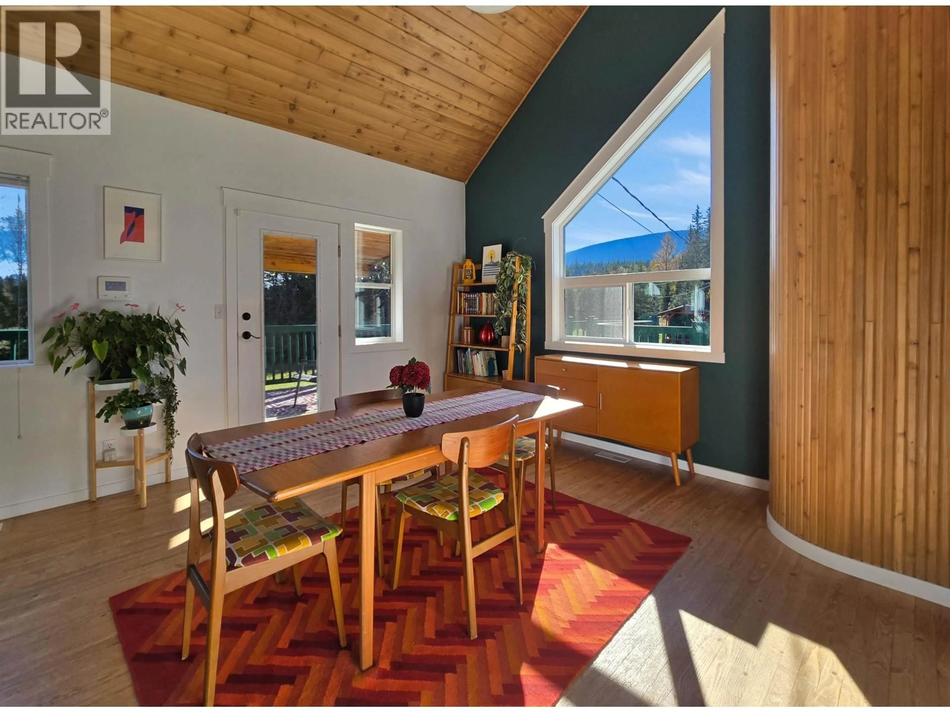 Dining room, wood/laminate floor for 4806 16 HIGHWAY, McBride British Columbia V0J2E0