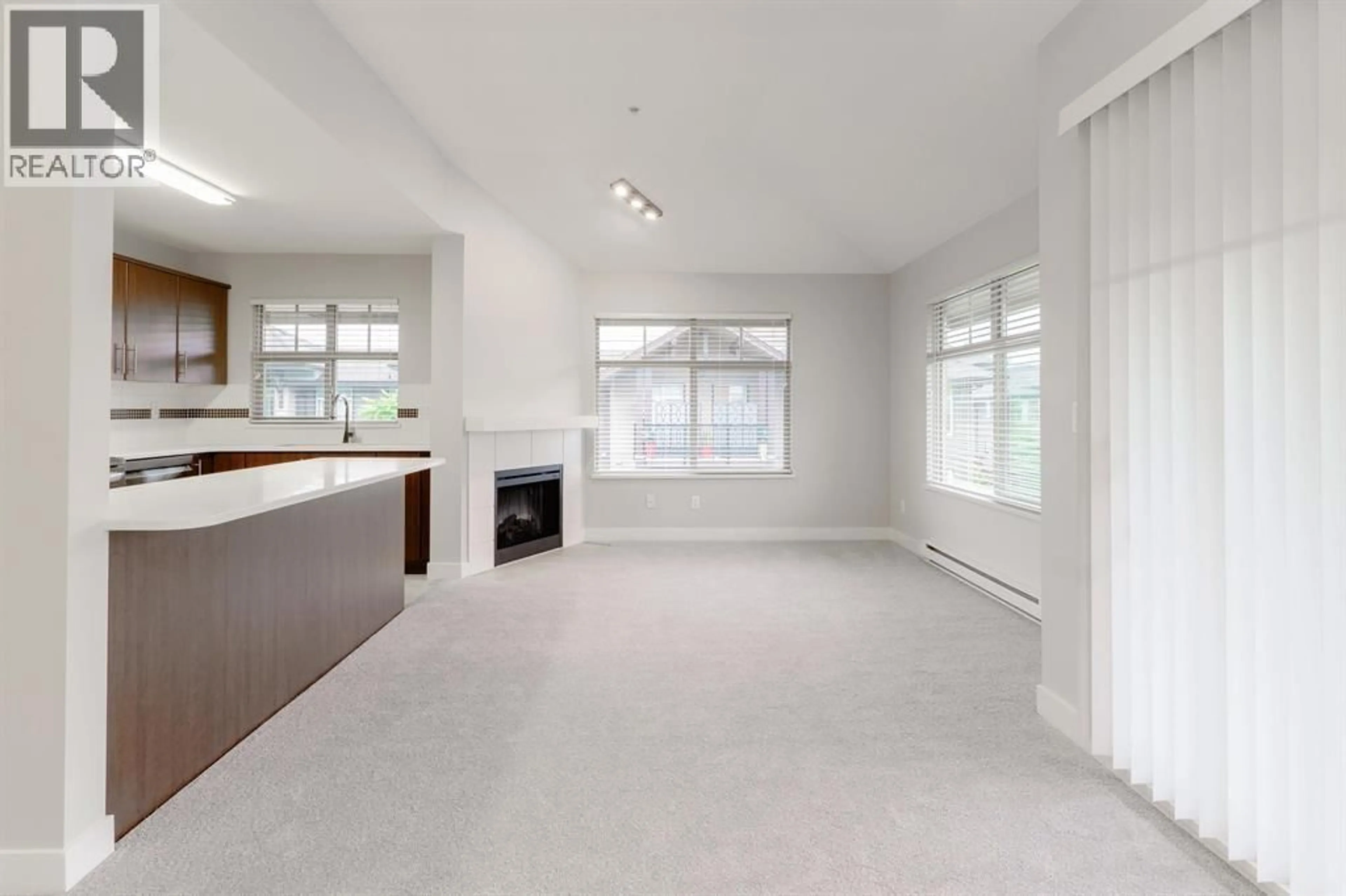 A pic of a room for 423 - 12238 224 STREET, Maple Ridge British Columbia V2X8W5