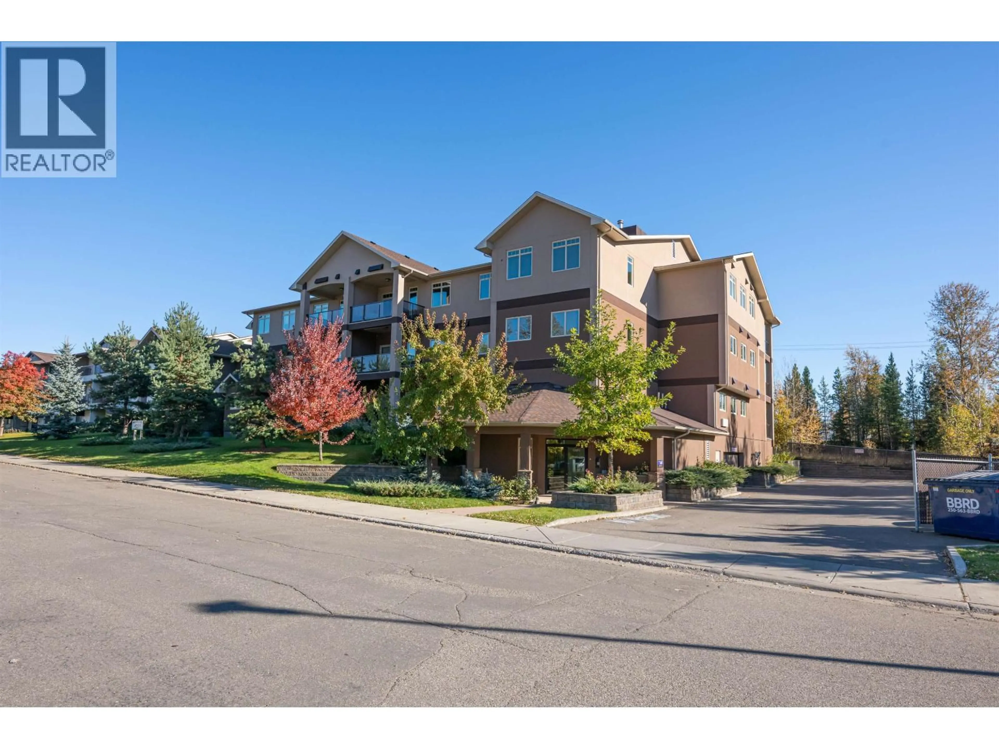 A pic from outside/outdoor area/front of a property/back of a property/a pic from drone, unknown for 304 - 4251 GUEST CRESCENT, Prince George British Columbia V2N3G9