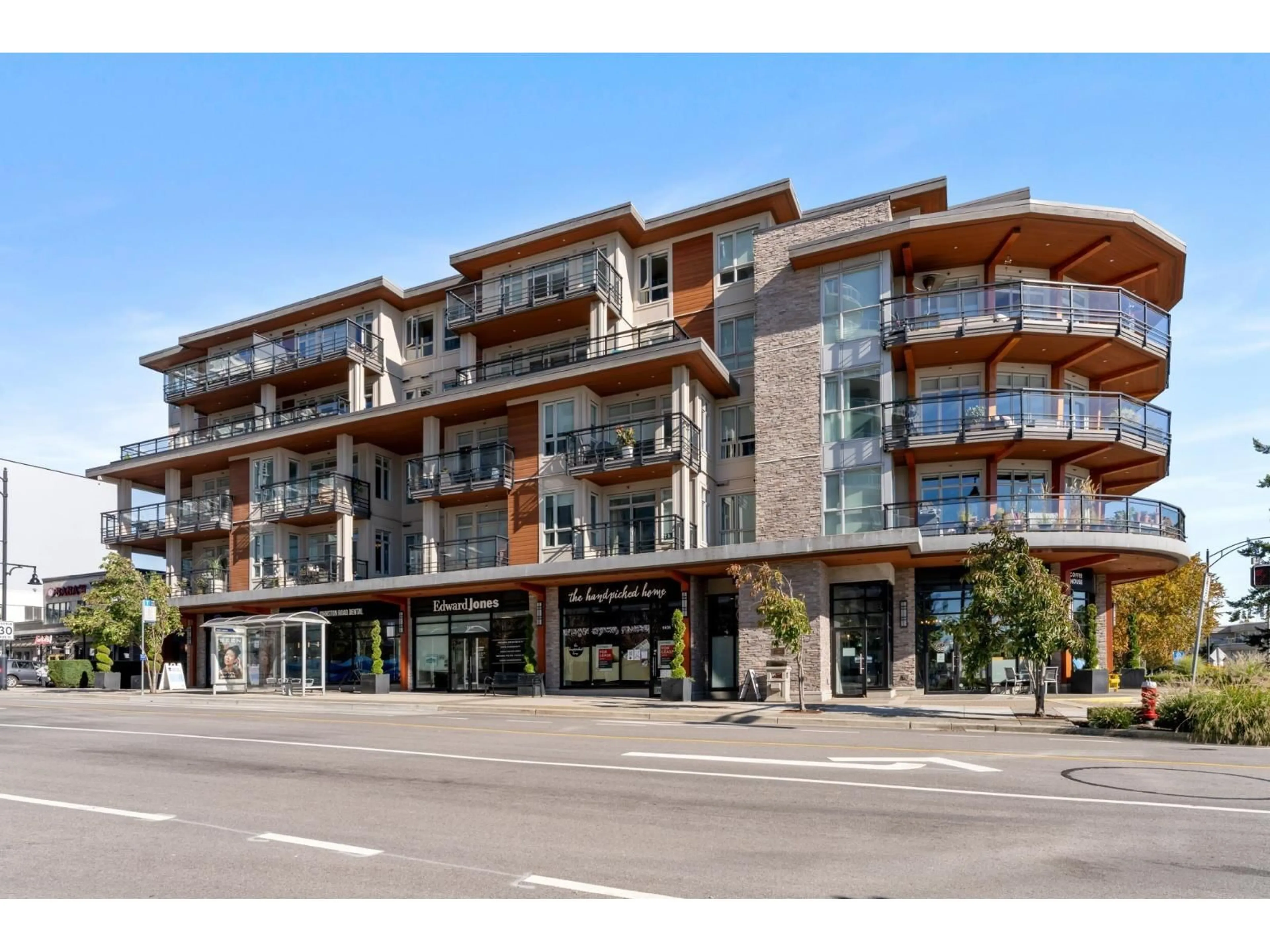 Unknown for 309 - 1420 JOHNSTON, White Rock British Columbia V4B3Z5