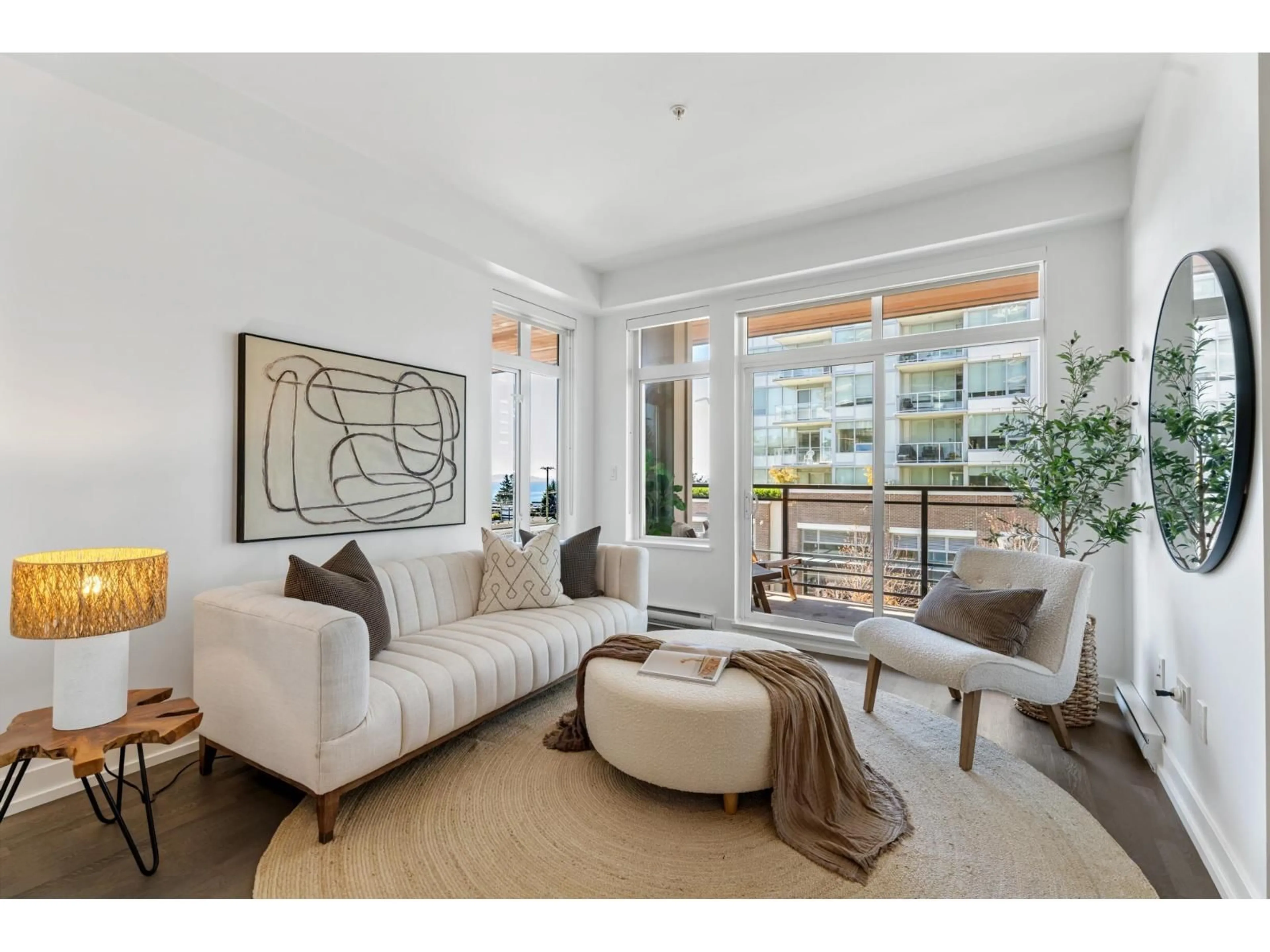 Living room with furniture, unknown for 309 - 1420 JOHNSTON, White Rock British Columbia V4B3Z5