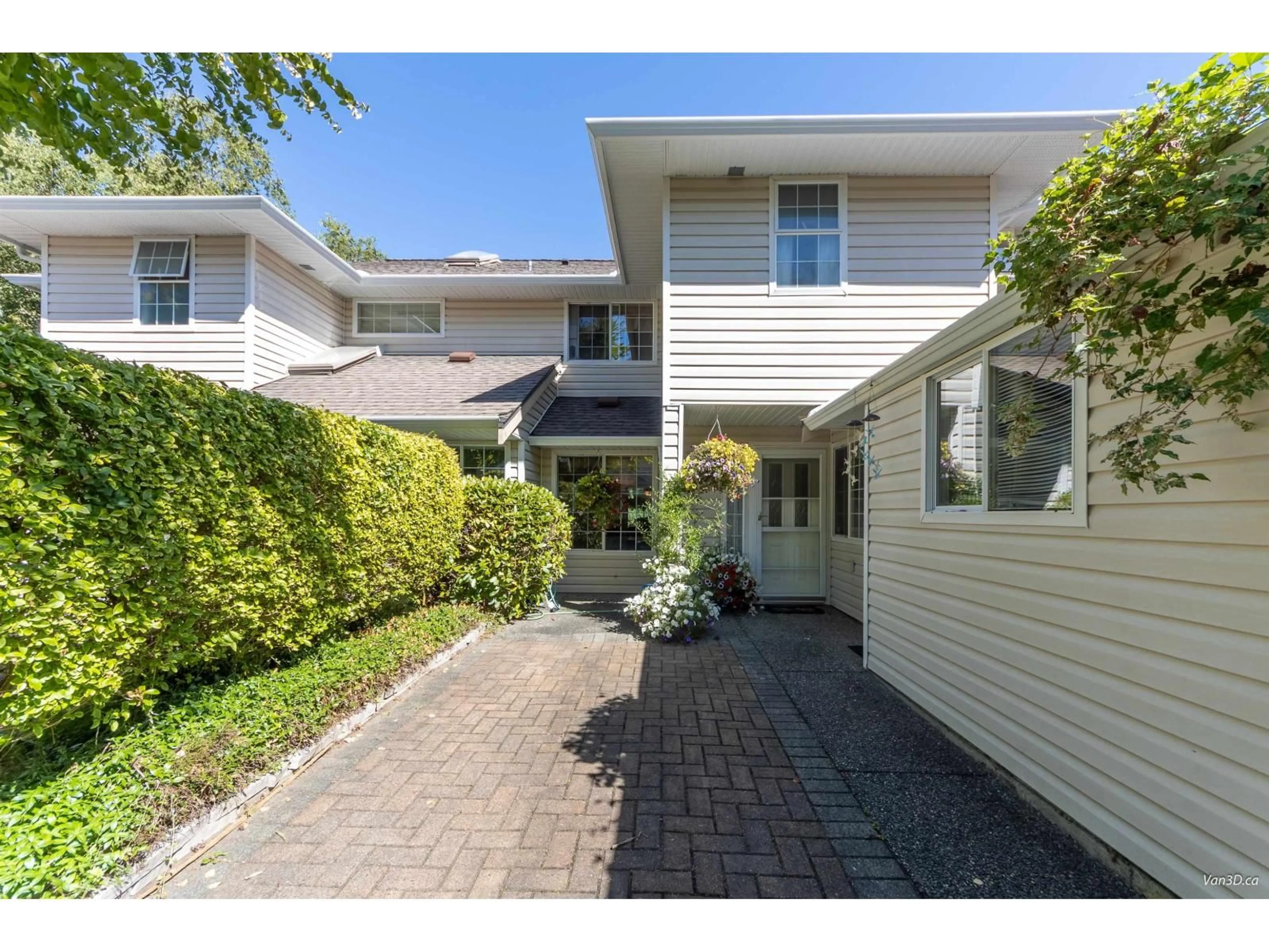 Unknown for 127 - 12163 68, Surrey British Columbia V3W1H2