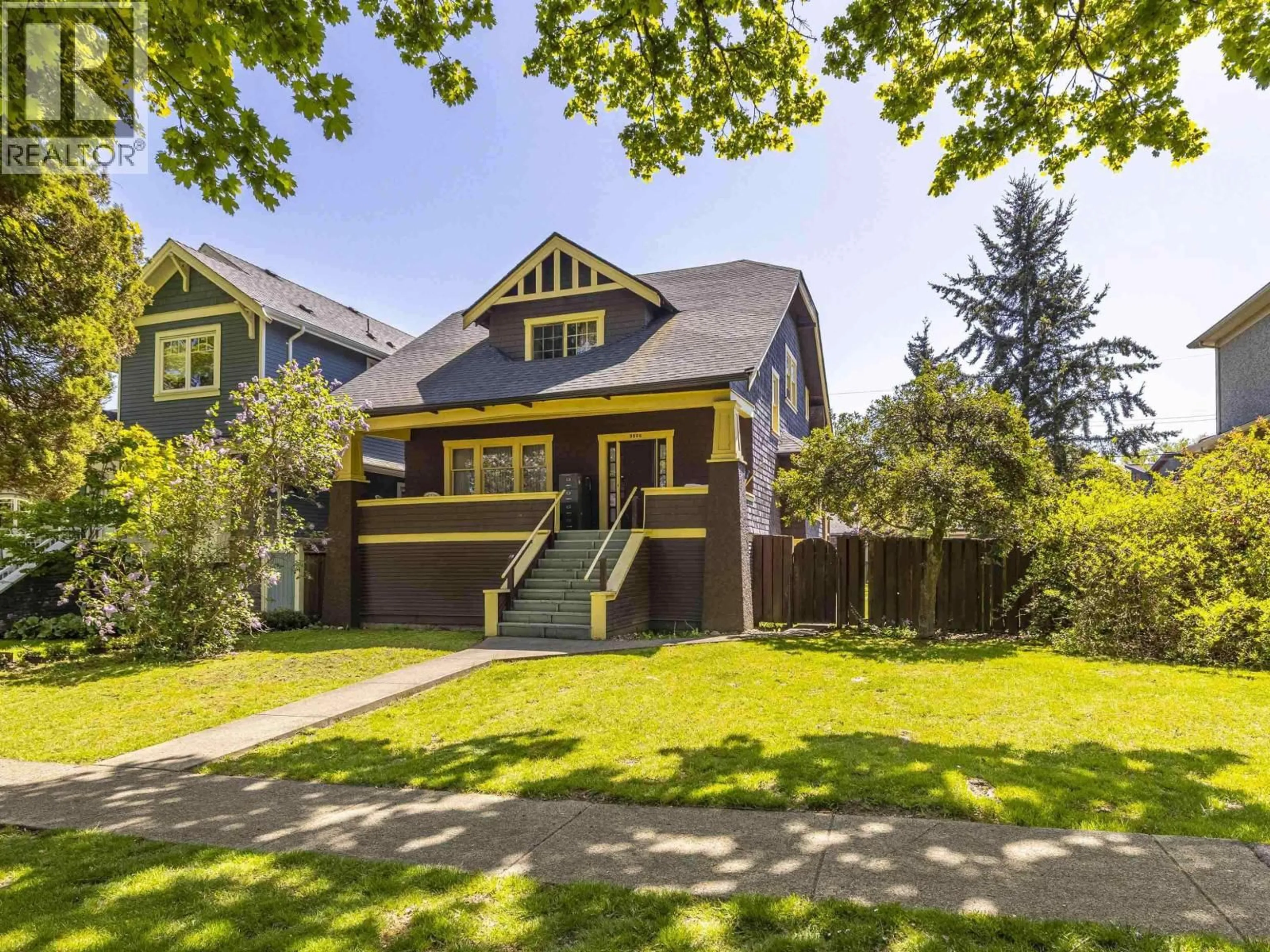 Home with vinyl exterior material, street for 3536 22ND AVENUE, Vancouver British Columbia V6S1J3