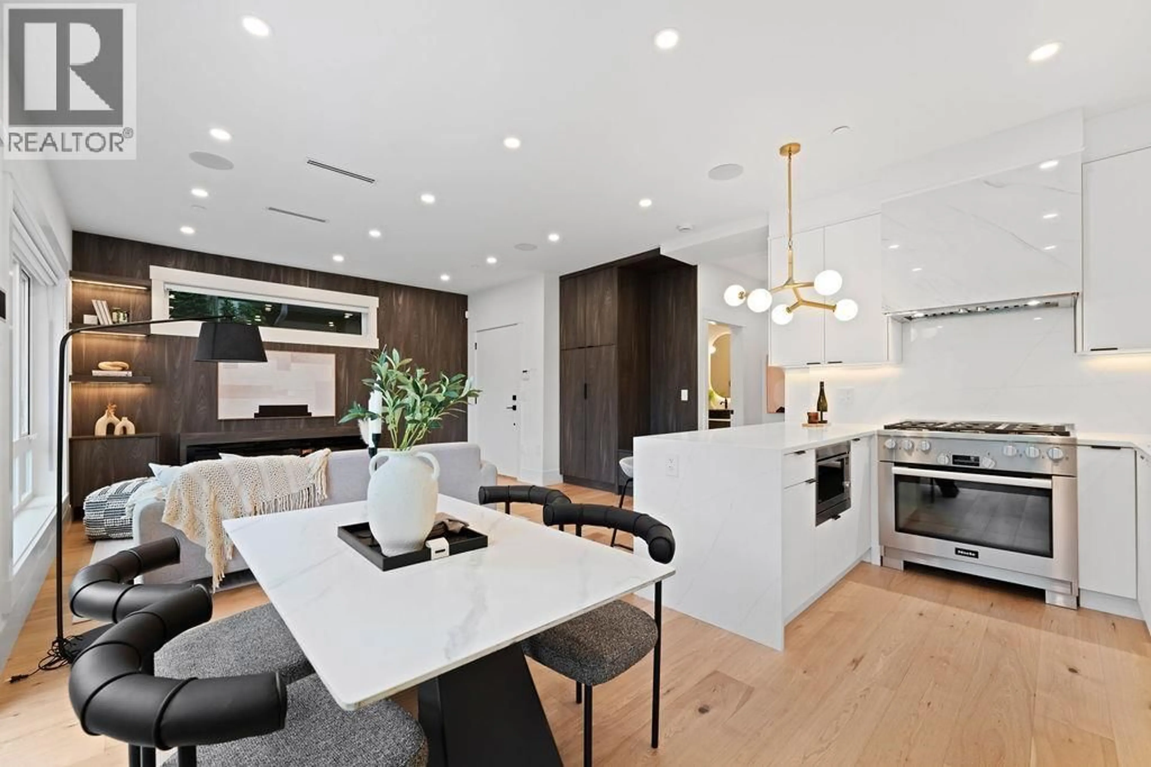 Contemporary kitchen, wood/laminate floor for 2 - 4549 11TH AVENUE, Vancouver British Columbia V6R2M5
