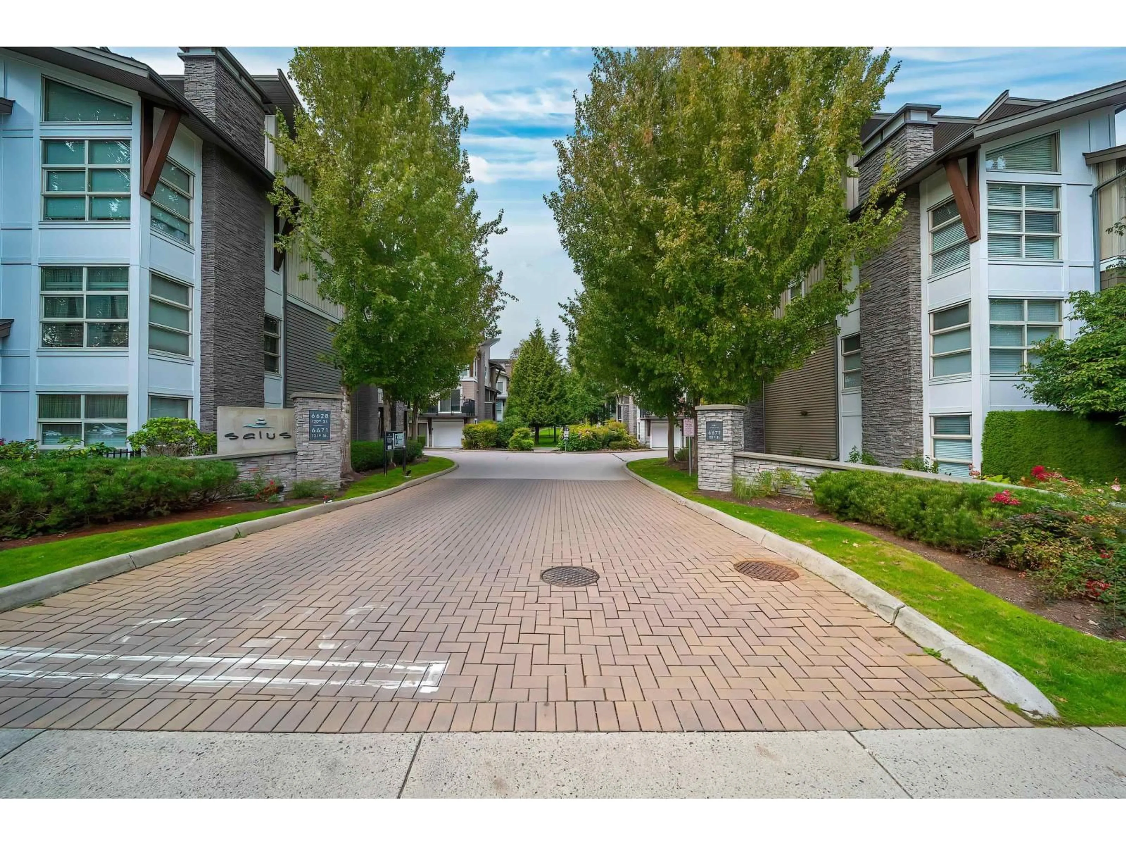 Patio, street for 123 - 6671 121, Surrey British Columbia V3W1T9