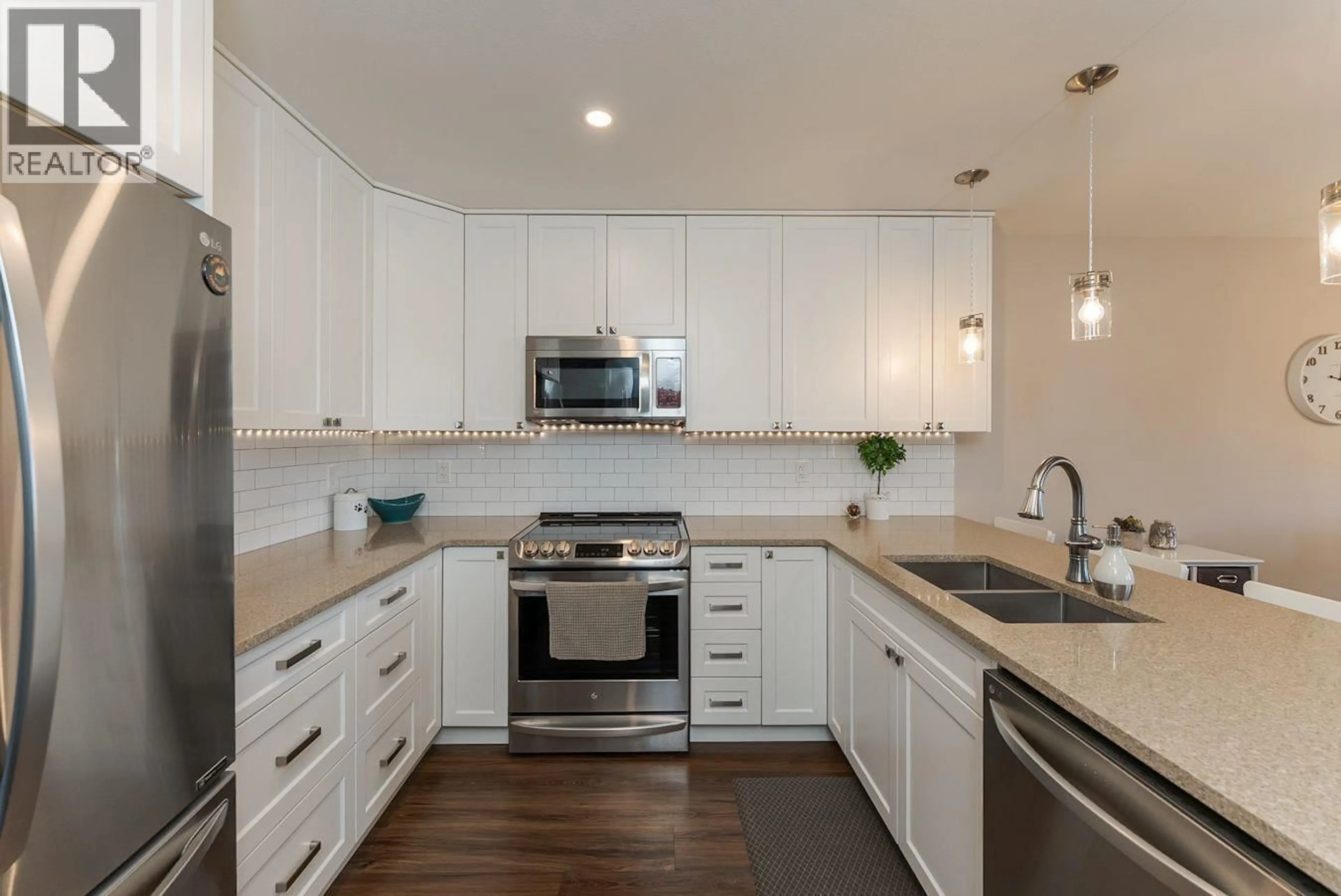 Open concept kitchen, unknown for 404 - 6798 WESTGATE AVENUE, Prince George British Columbia V2N0H6