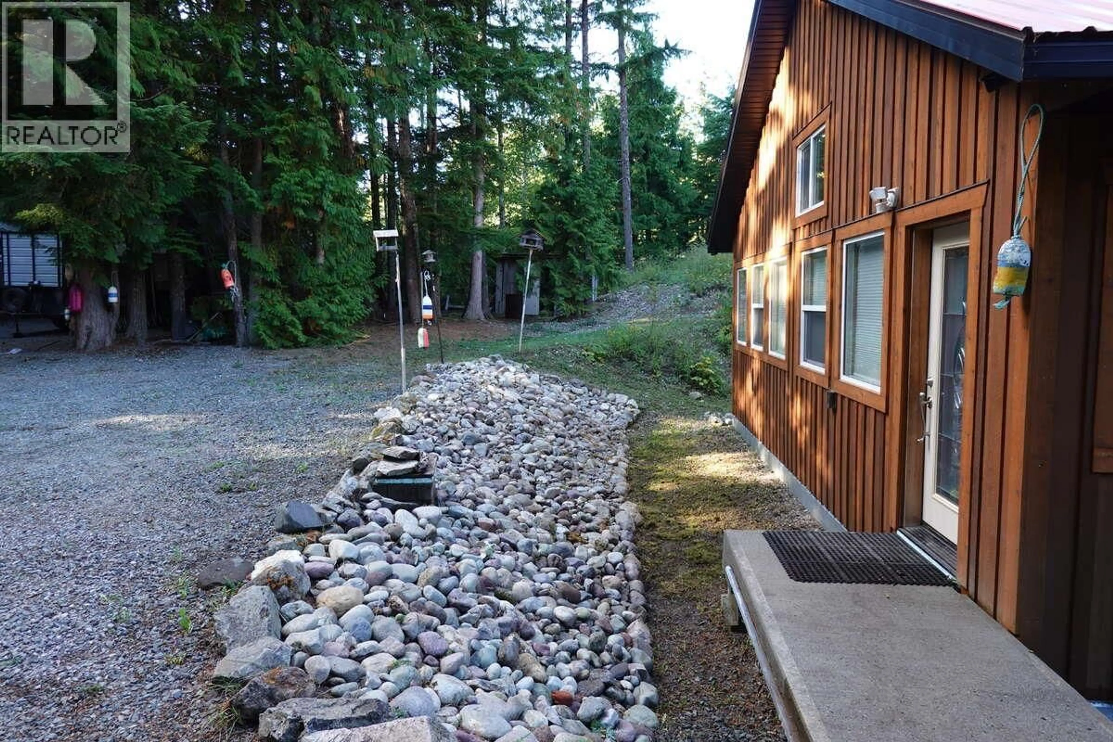 Patio, unknown for 3490 COL-SMITH AVENUE, Terrace British Columbia V8G4Z1
