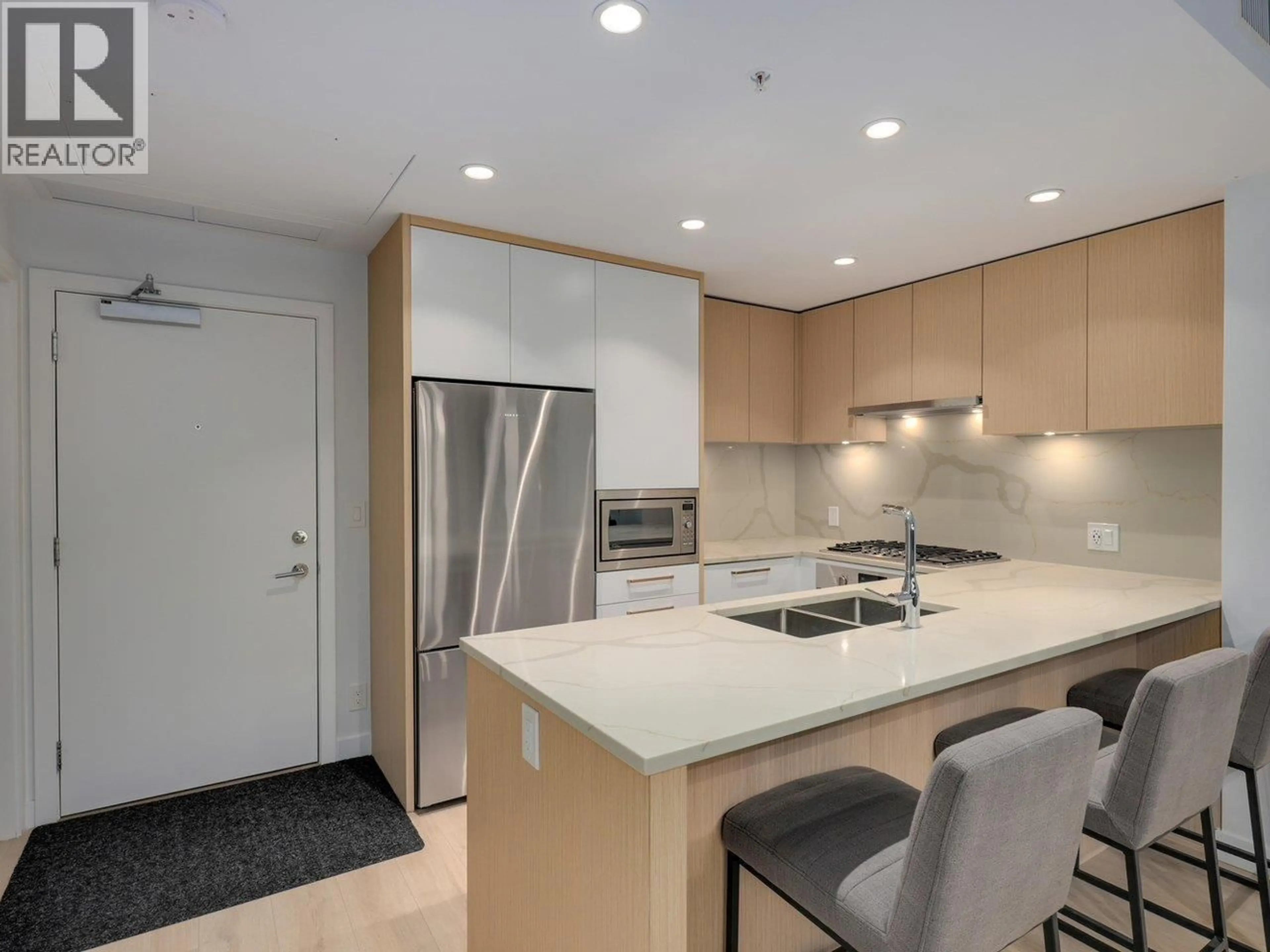 Standard kitchen, unknown for 2902 - 567 CLARKE ROAD, Coquitlam British Columbia V3J0K7