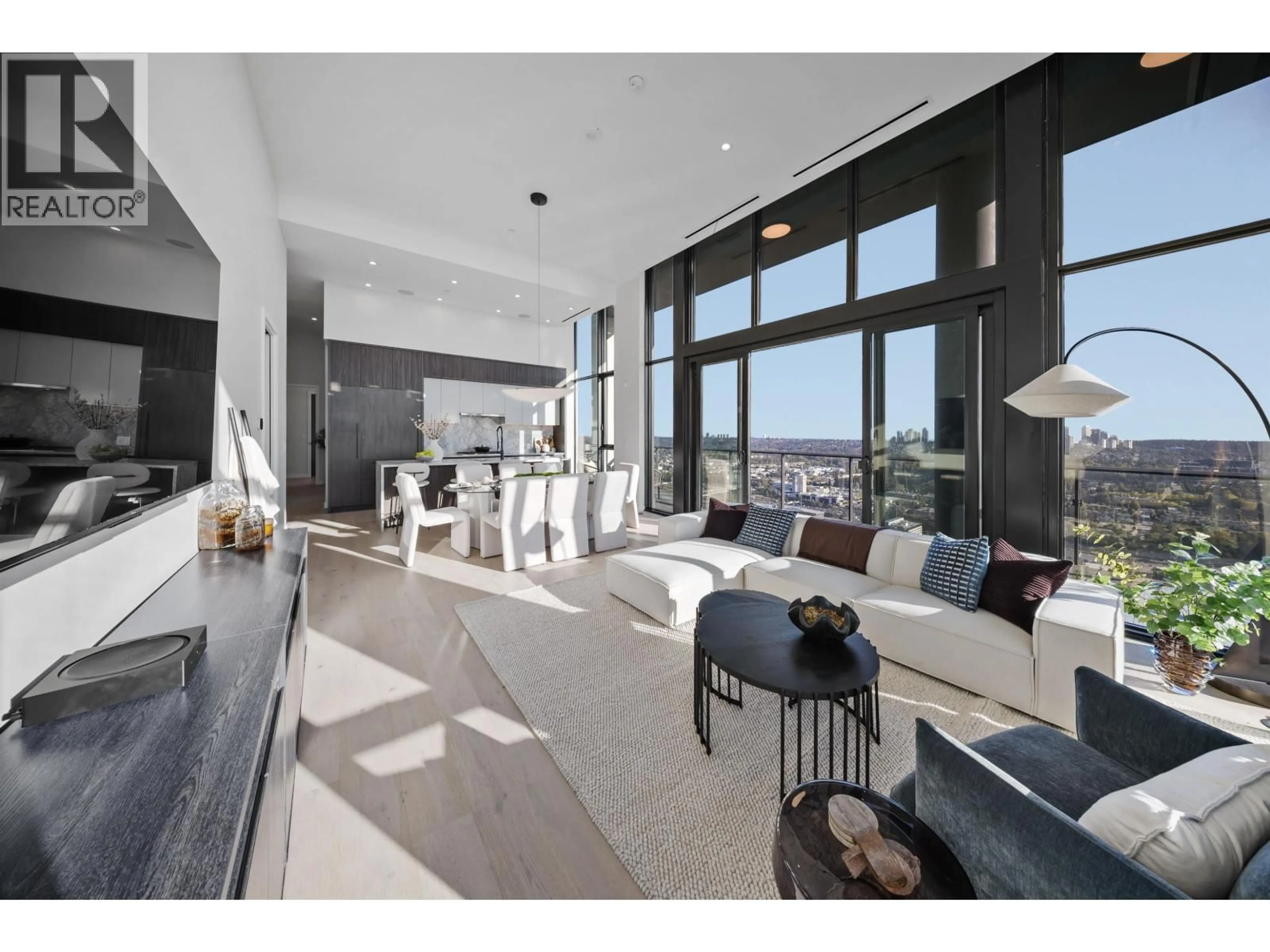 Open concept kitchen, ceramic/tile floor for 5104 - 2186 GILMORE AVENUE, Burnaby British Columbia V5C0N7