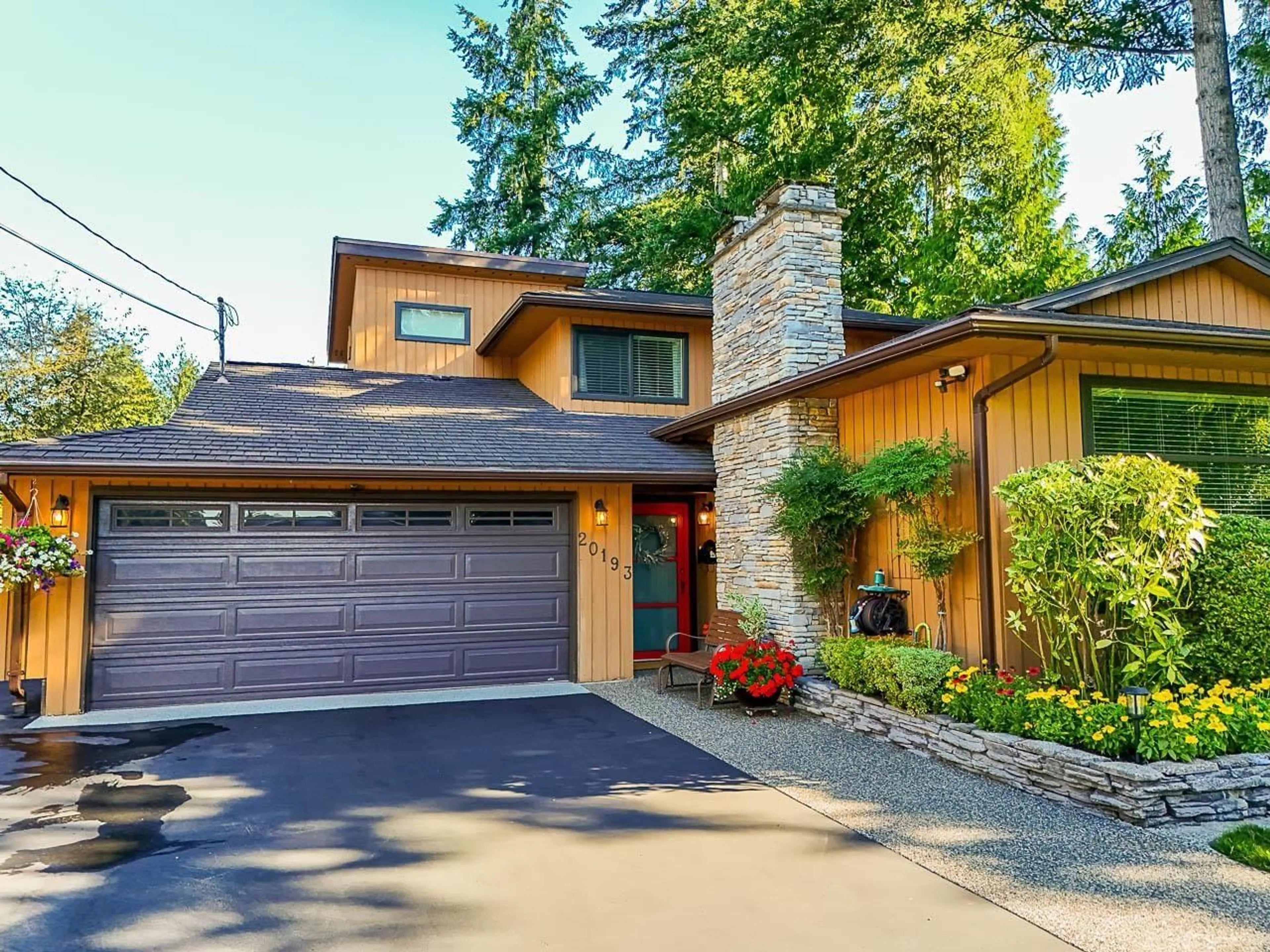 Home with brick exterior material, street for 20193 43A, Langley British Columbia V3A4V4