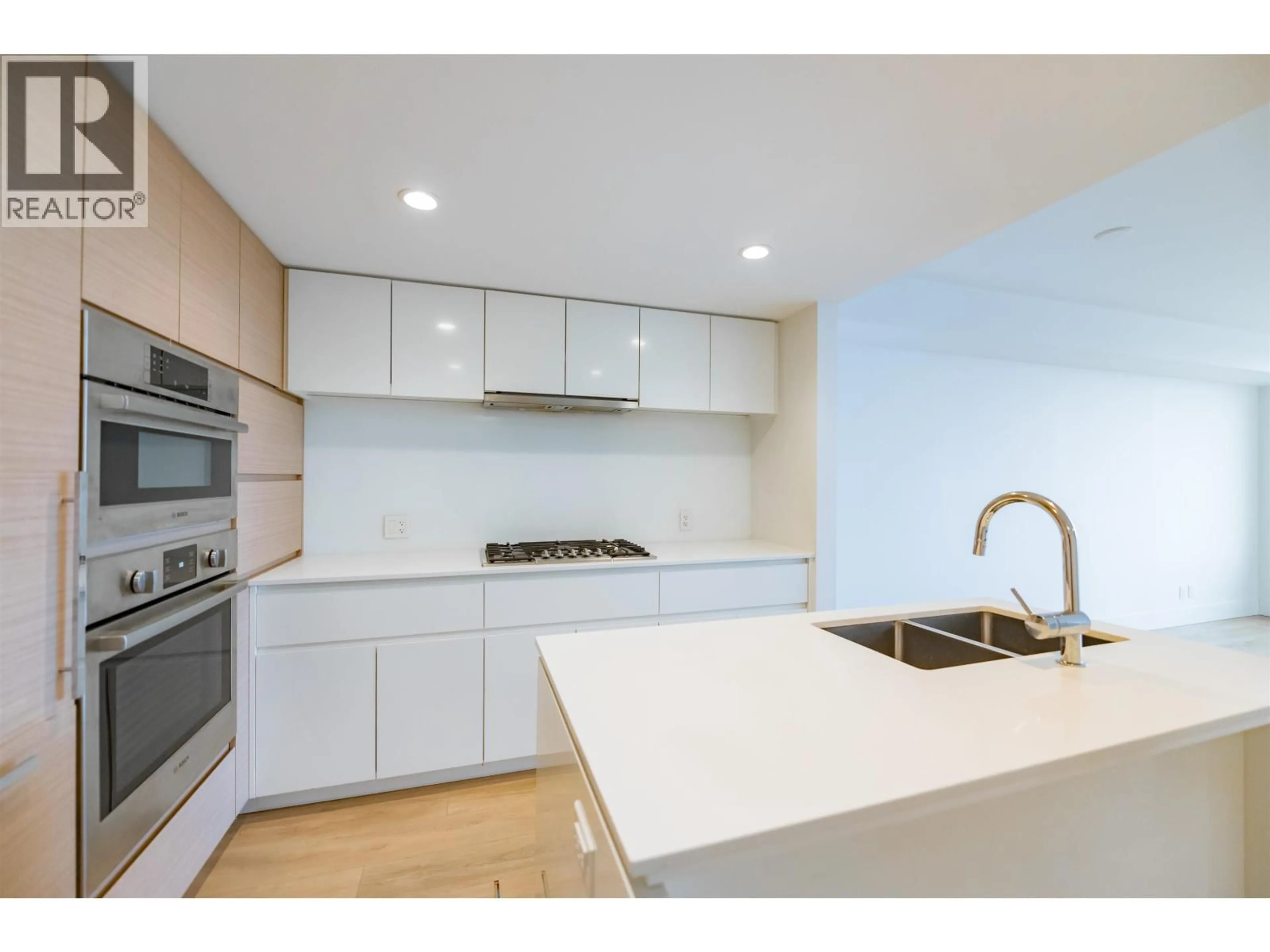 Unknown for 1410 - 5508 HOLLYBRIDGE WAY, Richmond British Columbia V7C0C7