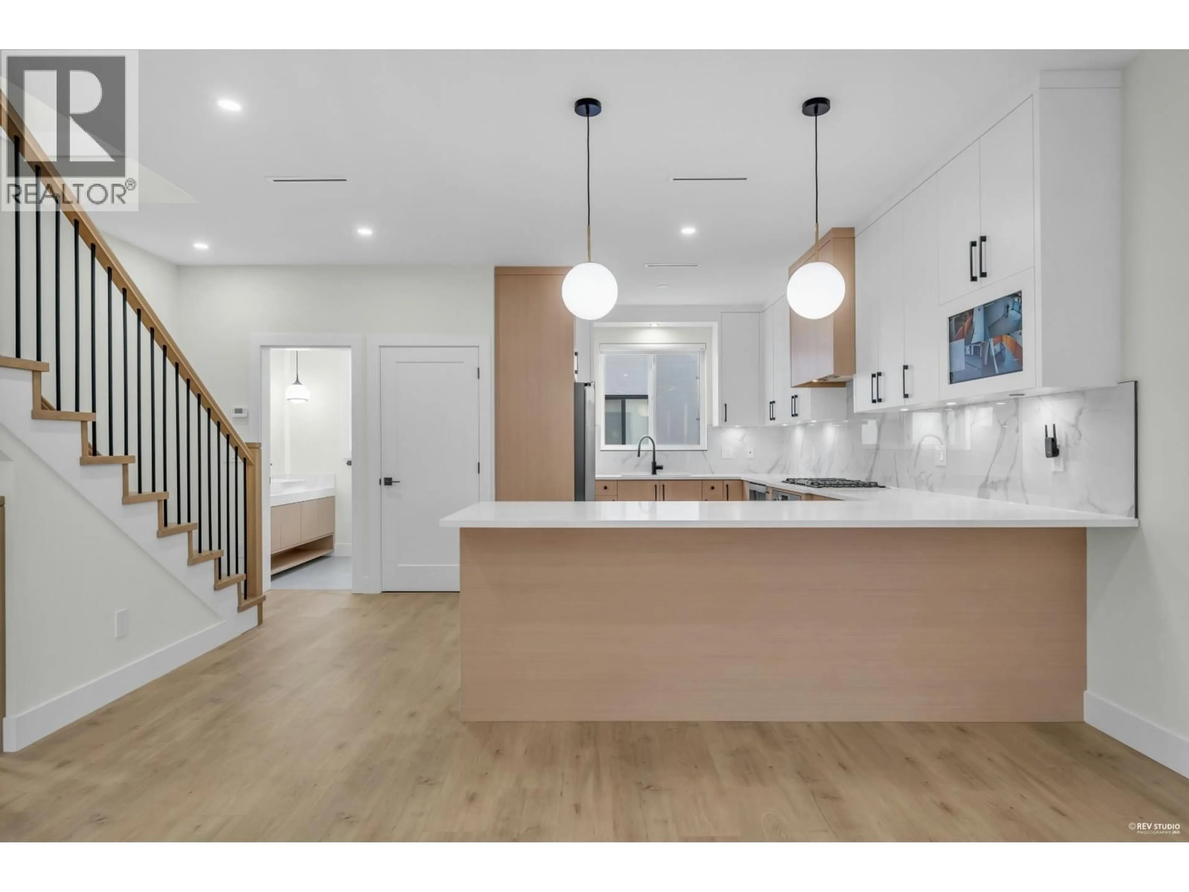 Open concept kitchen, unknown for 4 - 4170 HURST STREET, Burnaby British Columbia V5J3R4