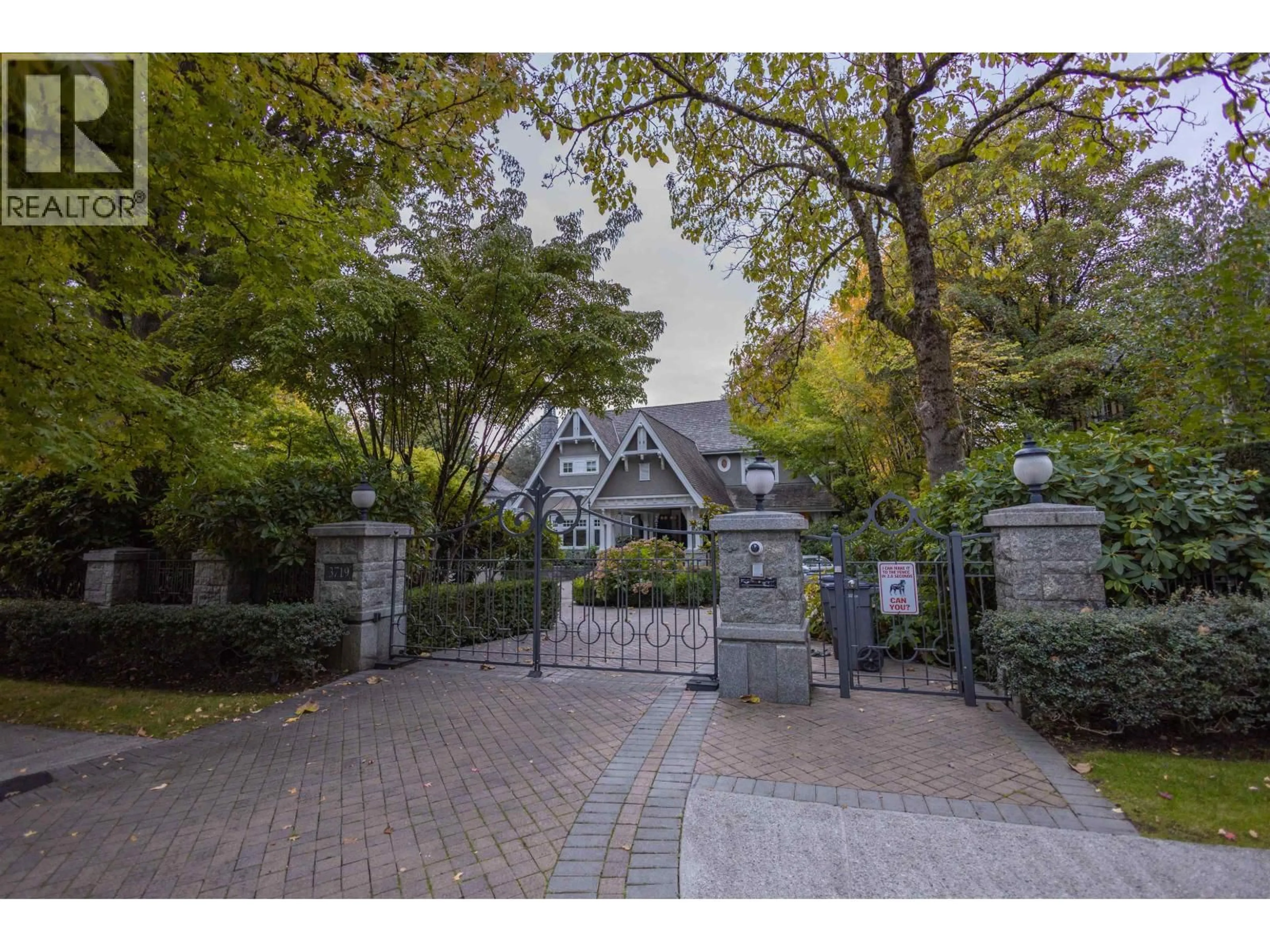 Unknown for 3719 SELKIRK STREET, Vancouver British Columbia V6H2Y9