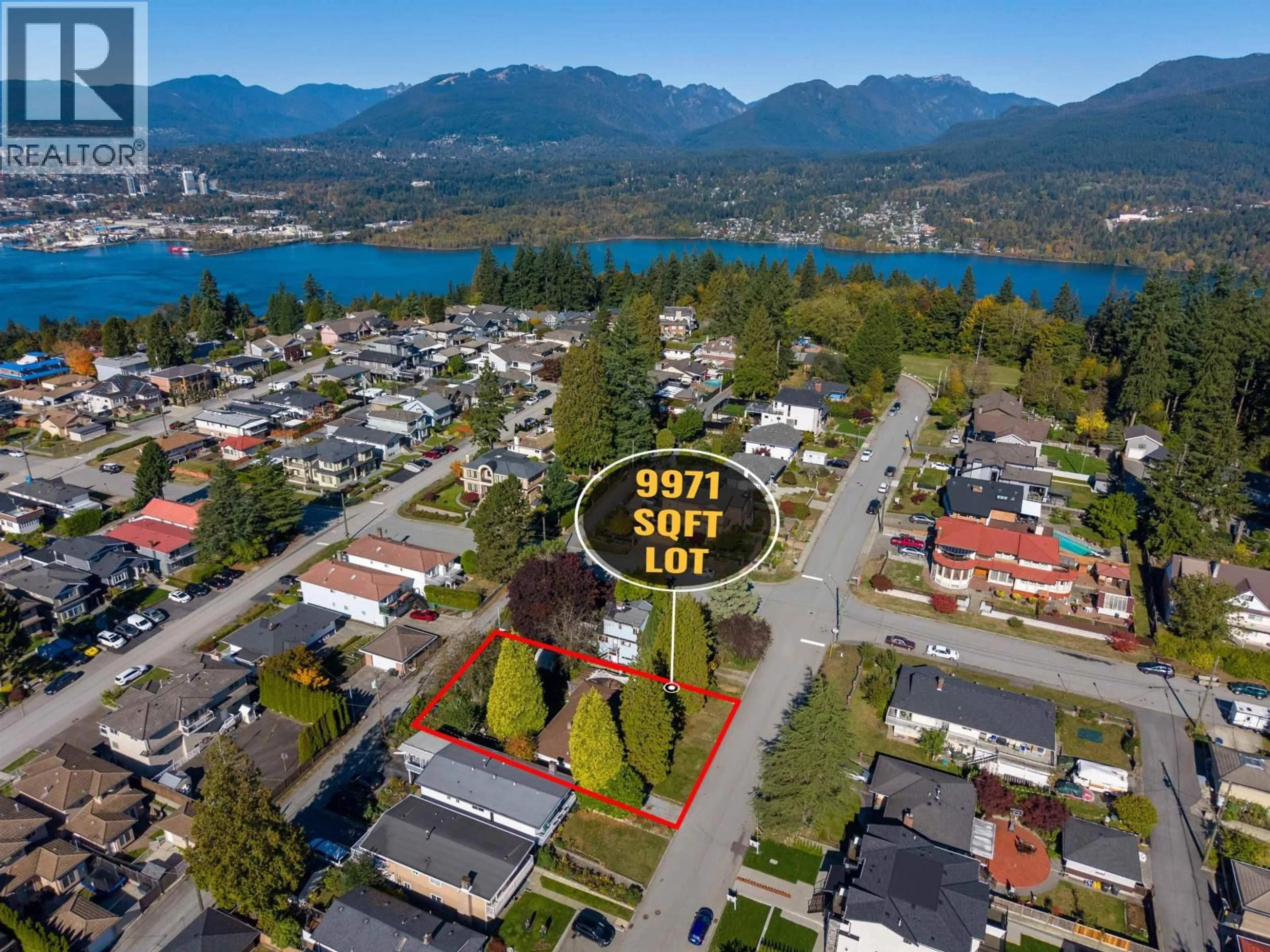 A pic from outside/outdoor area/front of a property/back of a property/a pic from drone, water/lake/river/ocean view for 123 GROSVENOR AVENUE, Burnaby British Columbia V5B1J1