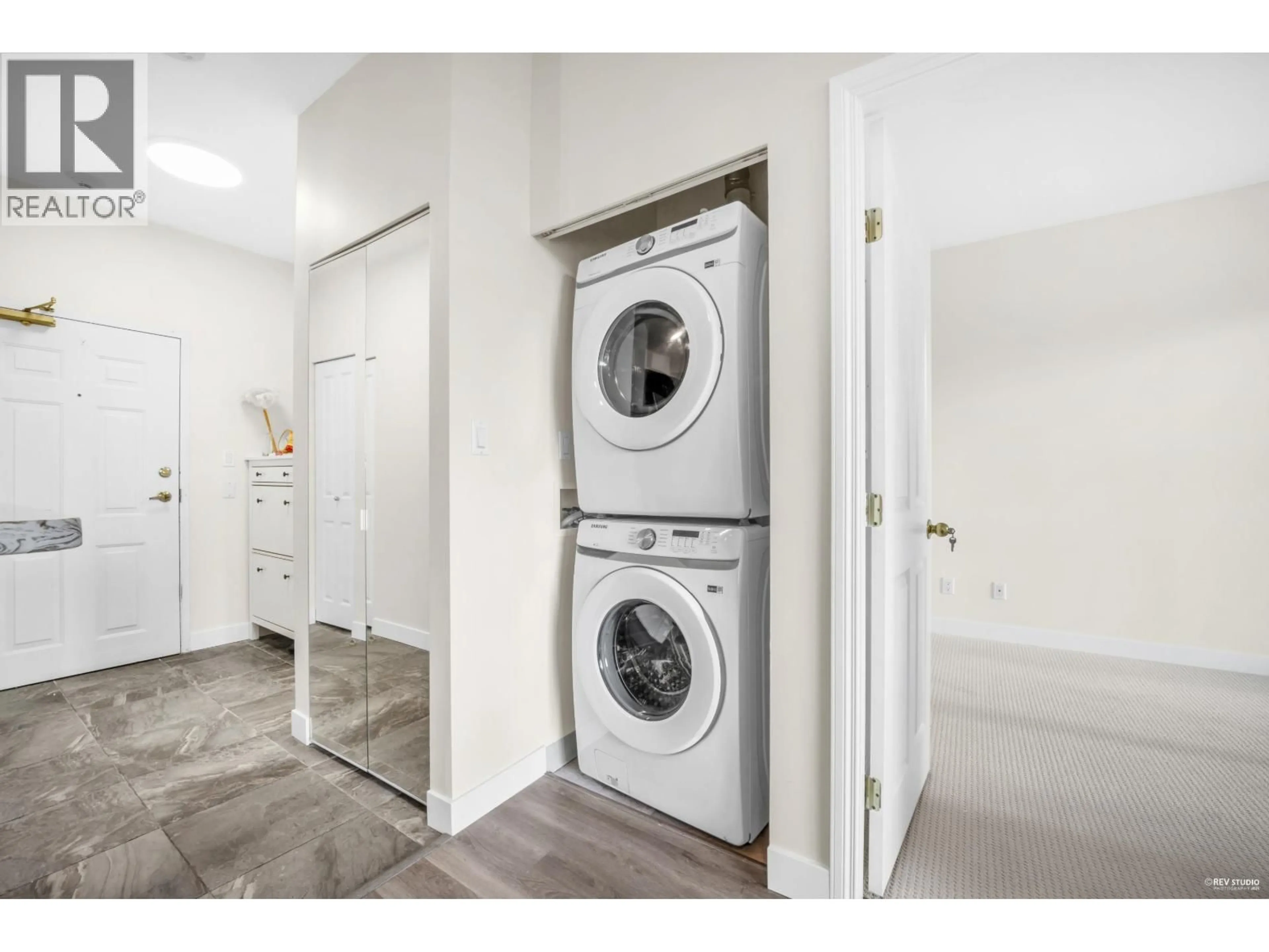 Laundry room for 407 - 6837 STATION HILL DRIVE, Burnaby British Columbia V3N5B7