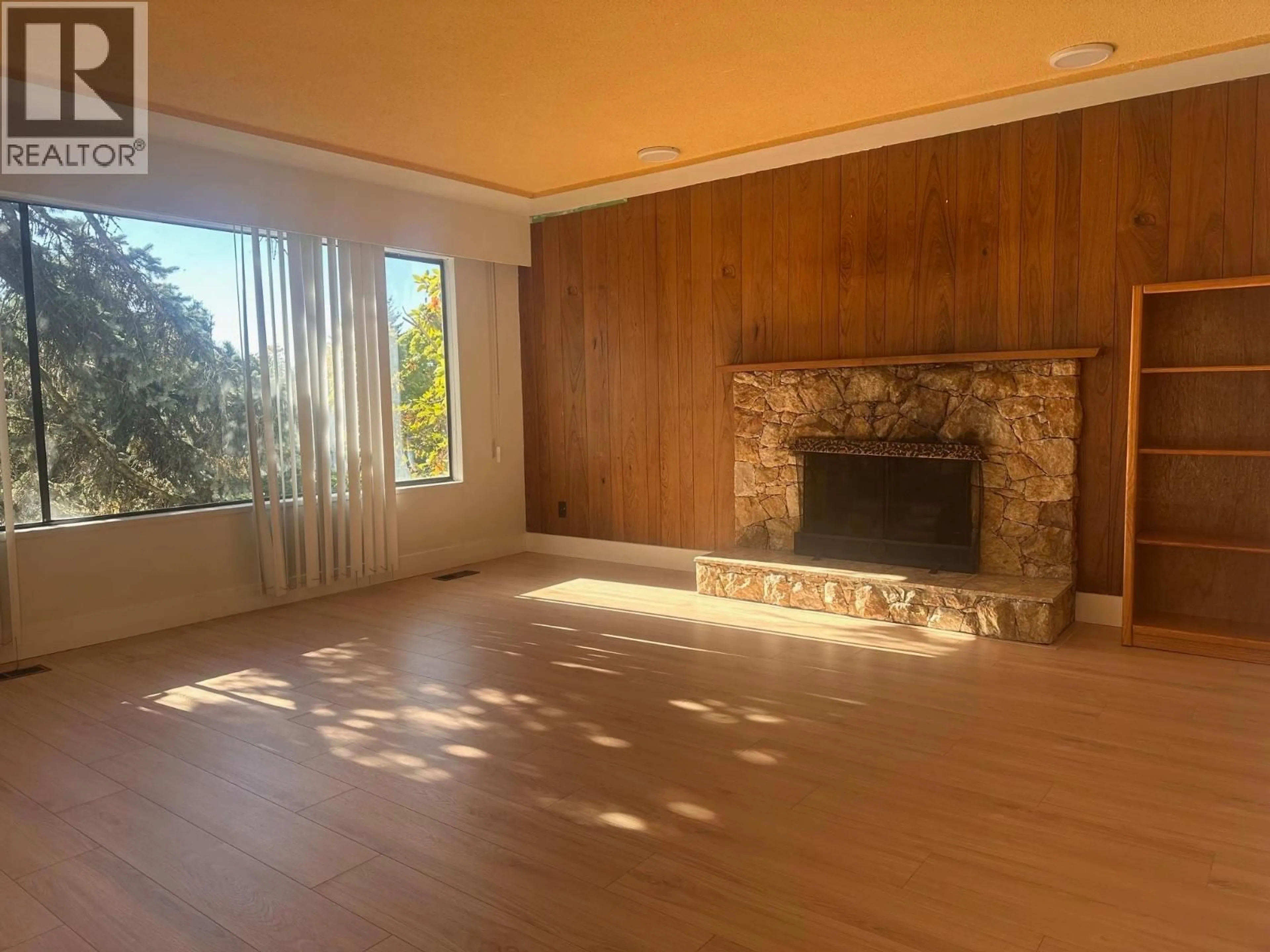 A pic of a room for 3431 52ND AVENUE, Vancouver British Columbia V5S1V6