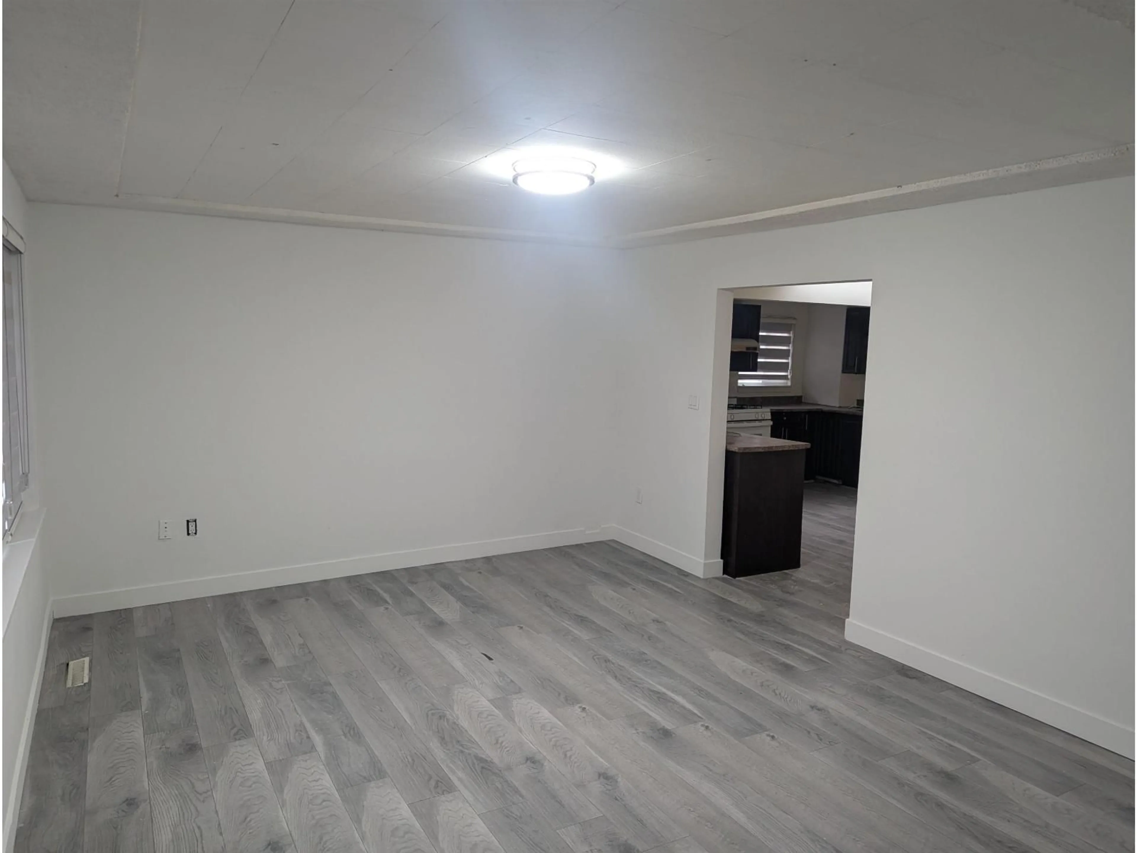 A pic of a room for 13773 92, Surrey British Columbia V3V1J1