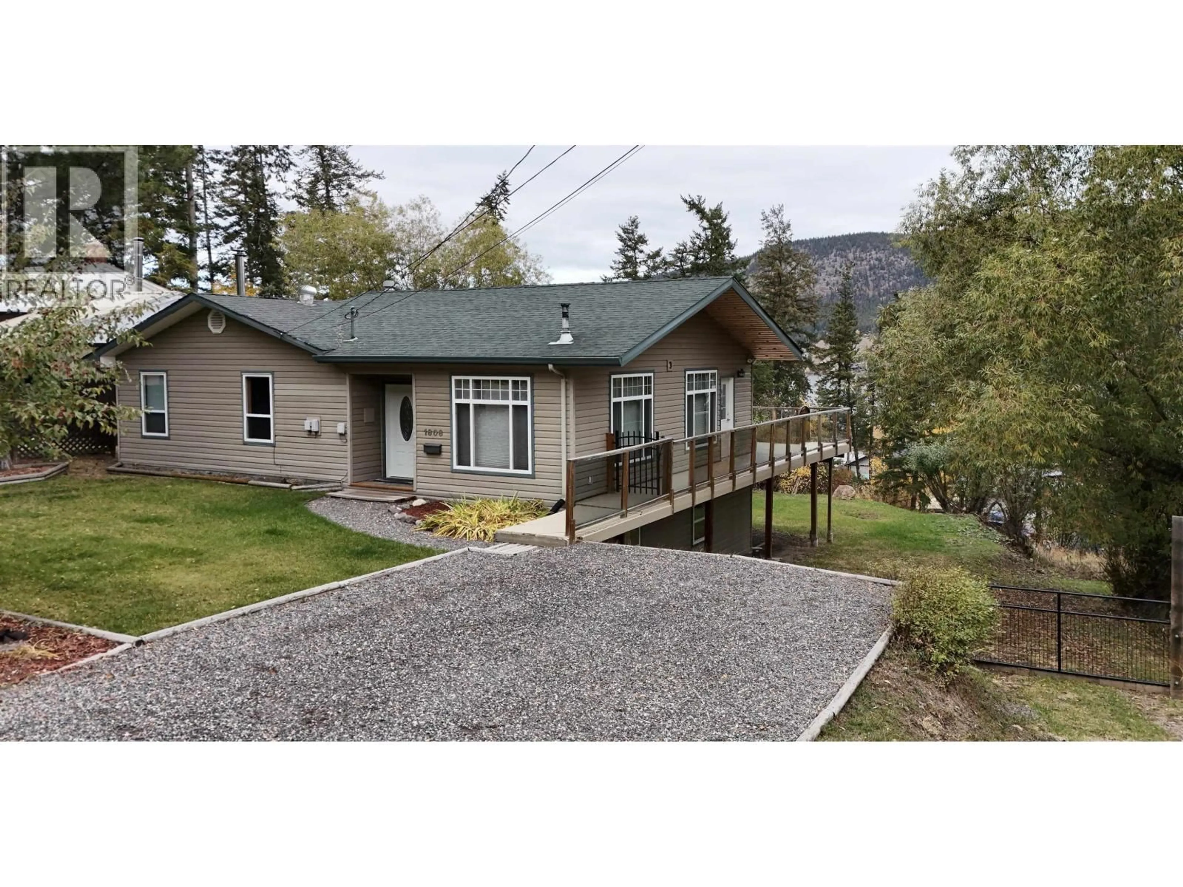 A pic from outside/outdoor area/front of a property/back of a property/a pic from drone, mountain view for 1606 JUNIPER STREET, Williams Lake British Columbia V2G3C3