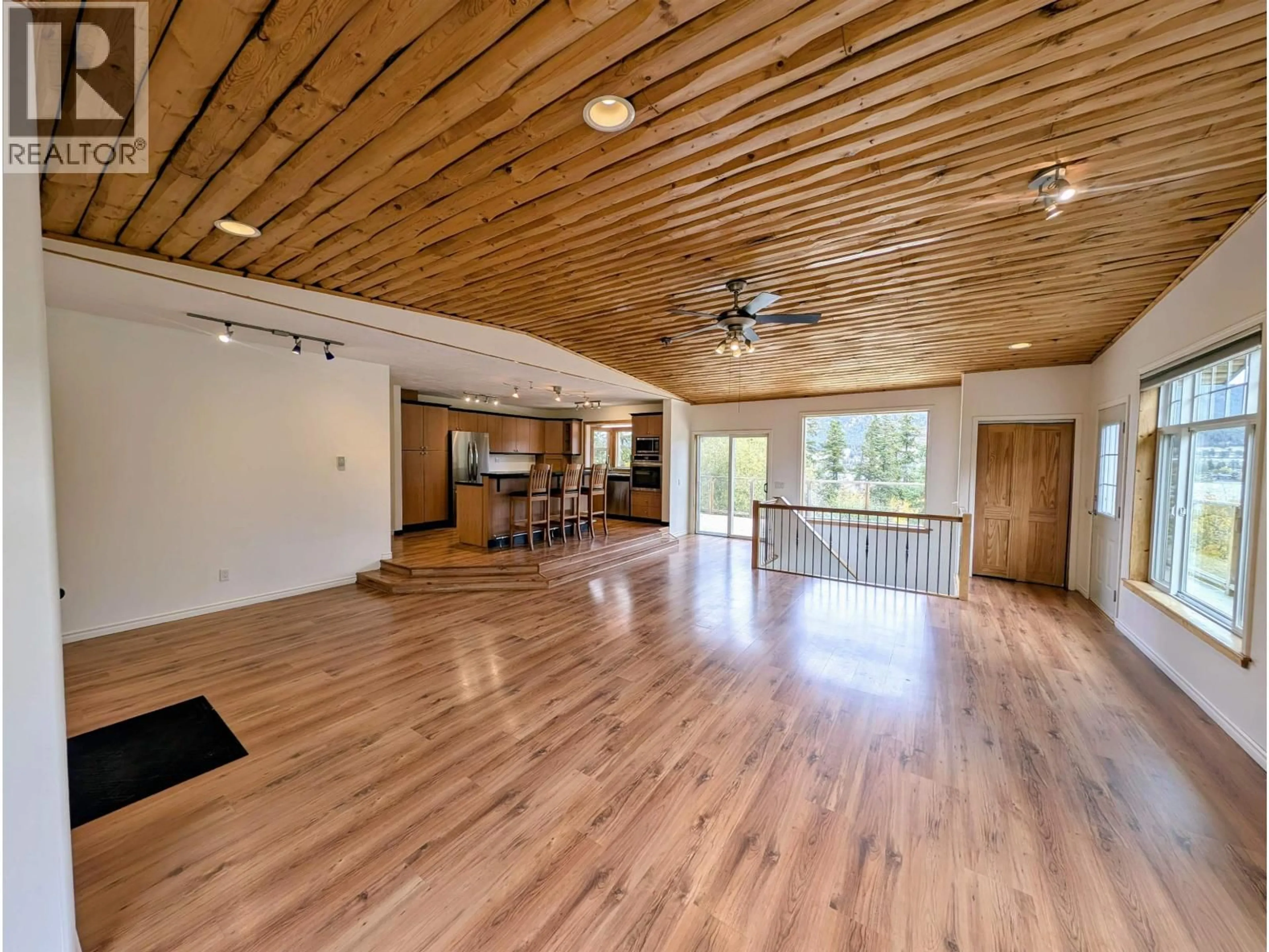 Unknown for 1606 JUNIPER STREET, Williams Lake British Columbia V2G3C3