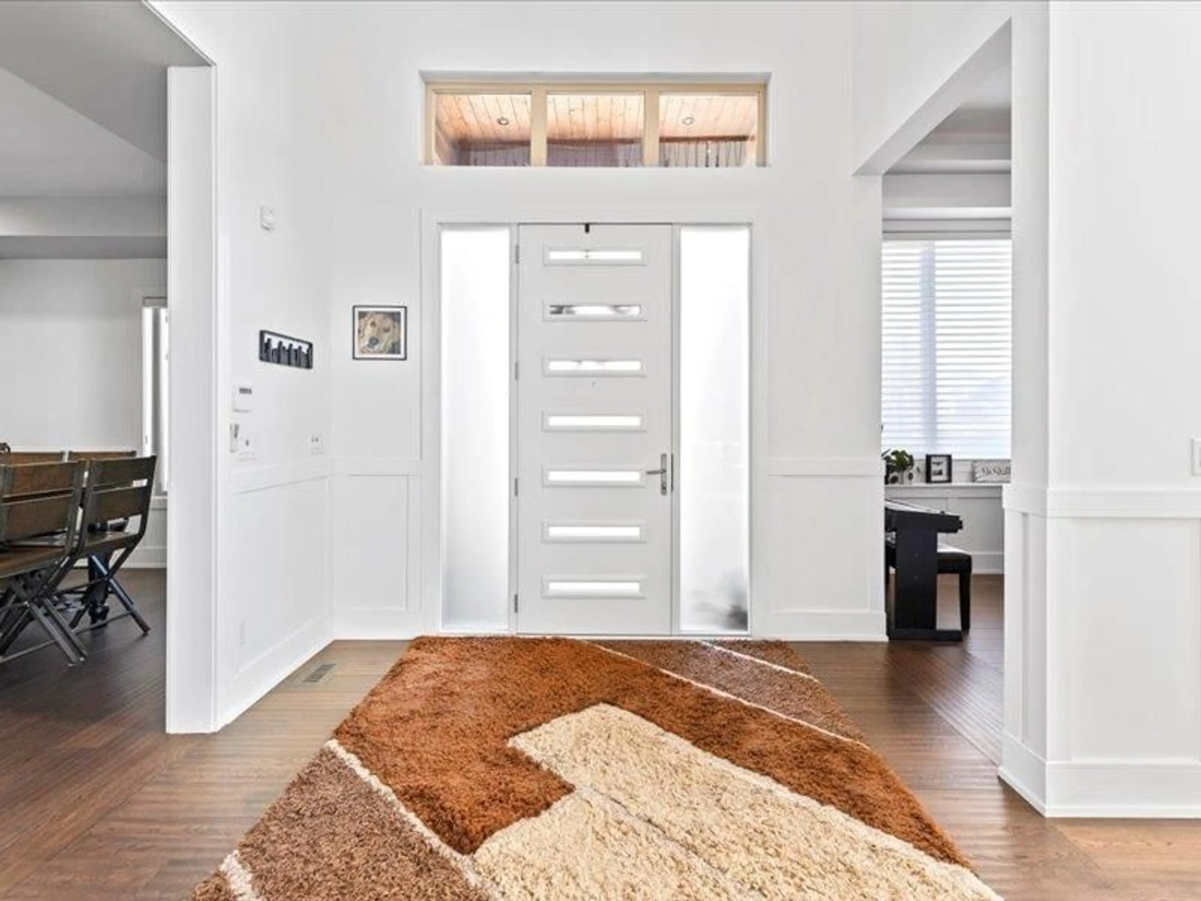 Indoor entryway for 2453 EAGLE MOUNTAIN DRIVE, Abbotsford British Columbia V3G3B3