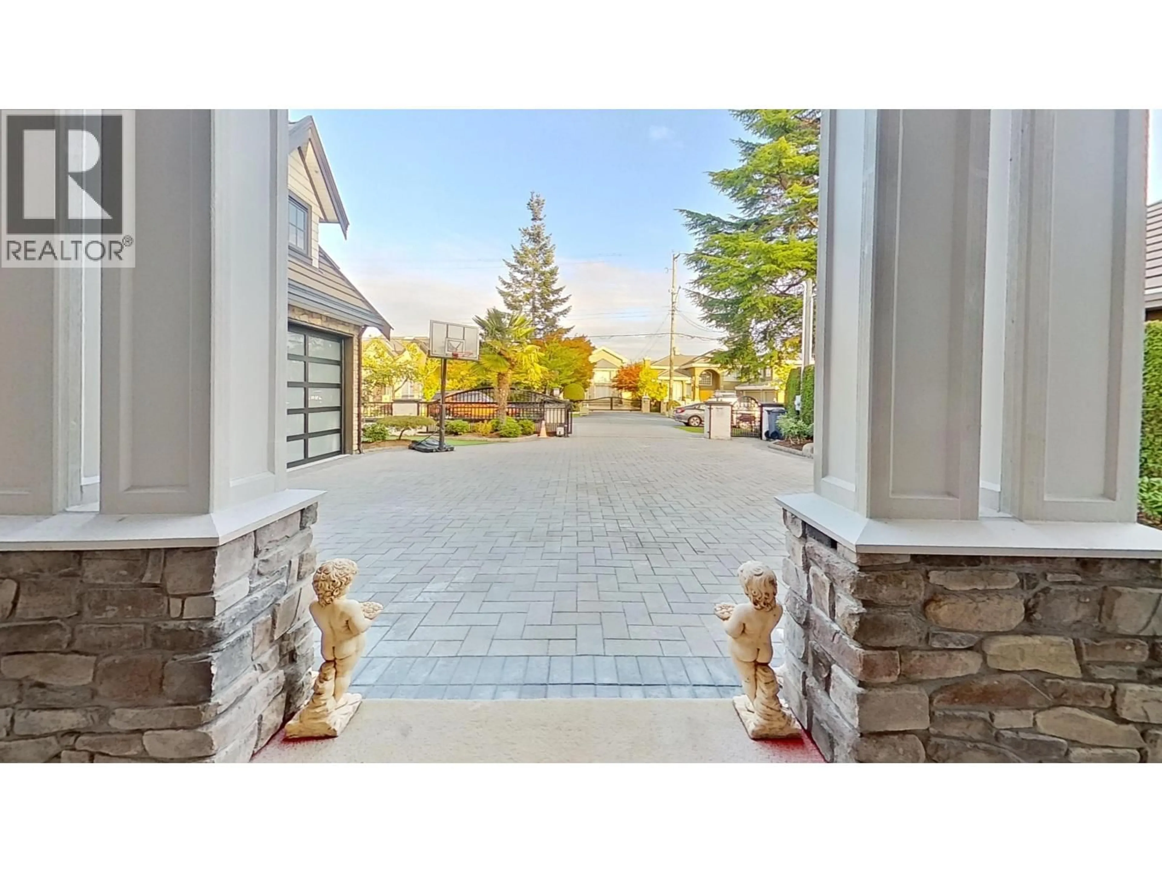 Unknown for 8131 CLAYBROOK ROAD, Richmond British Columbia V7C2L4