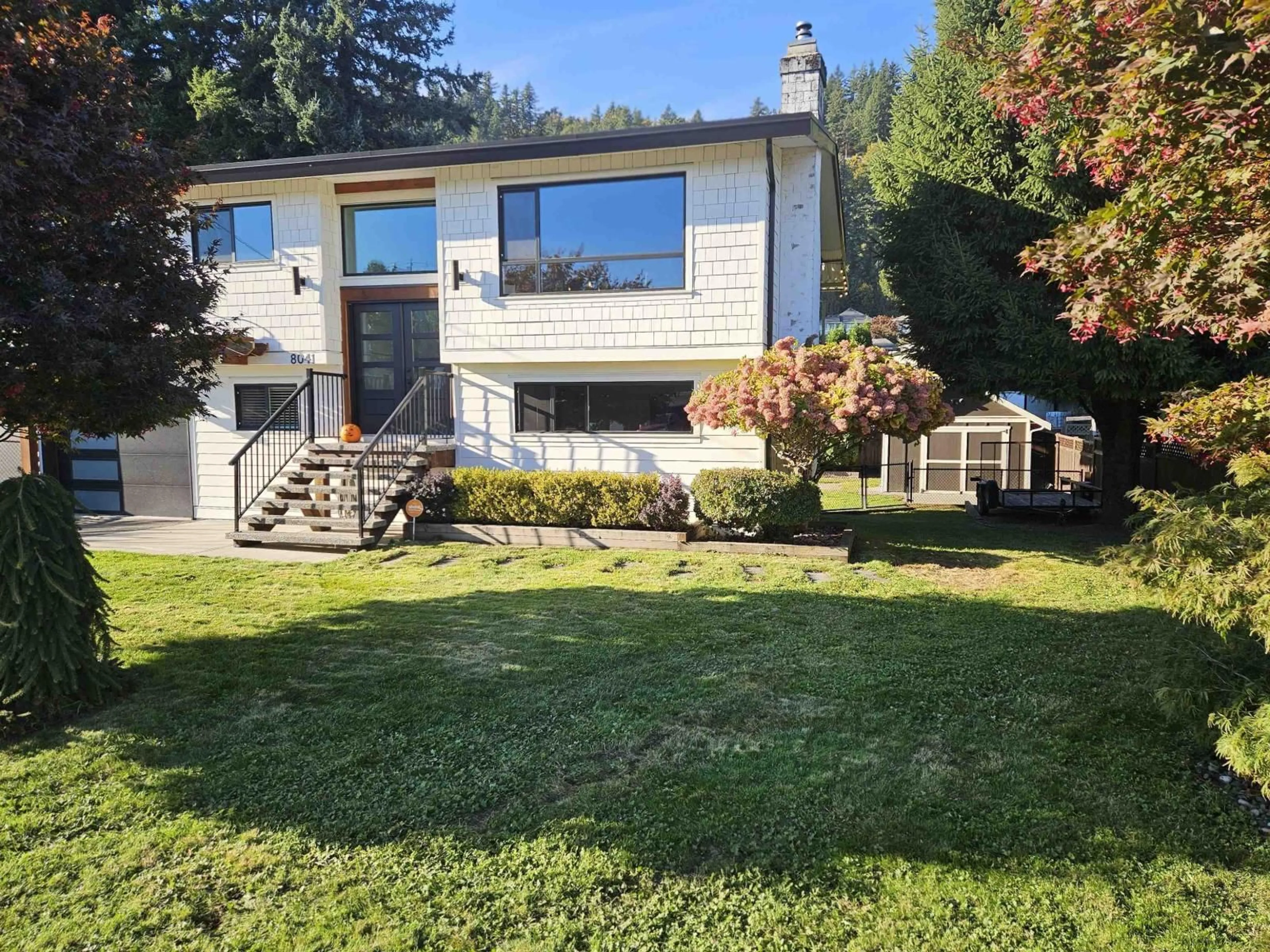 A pic from outside/outdoor area/front of a property/back of a property/a pic from drone, unknown for 8041 MANSON, Mission British Columbia V2V6P6