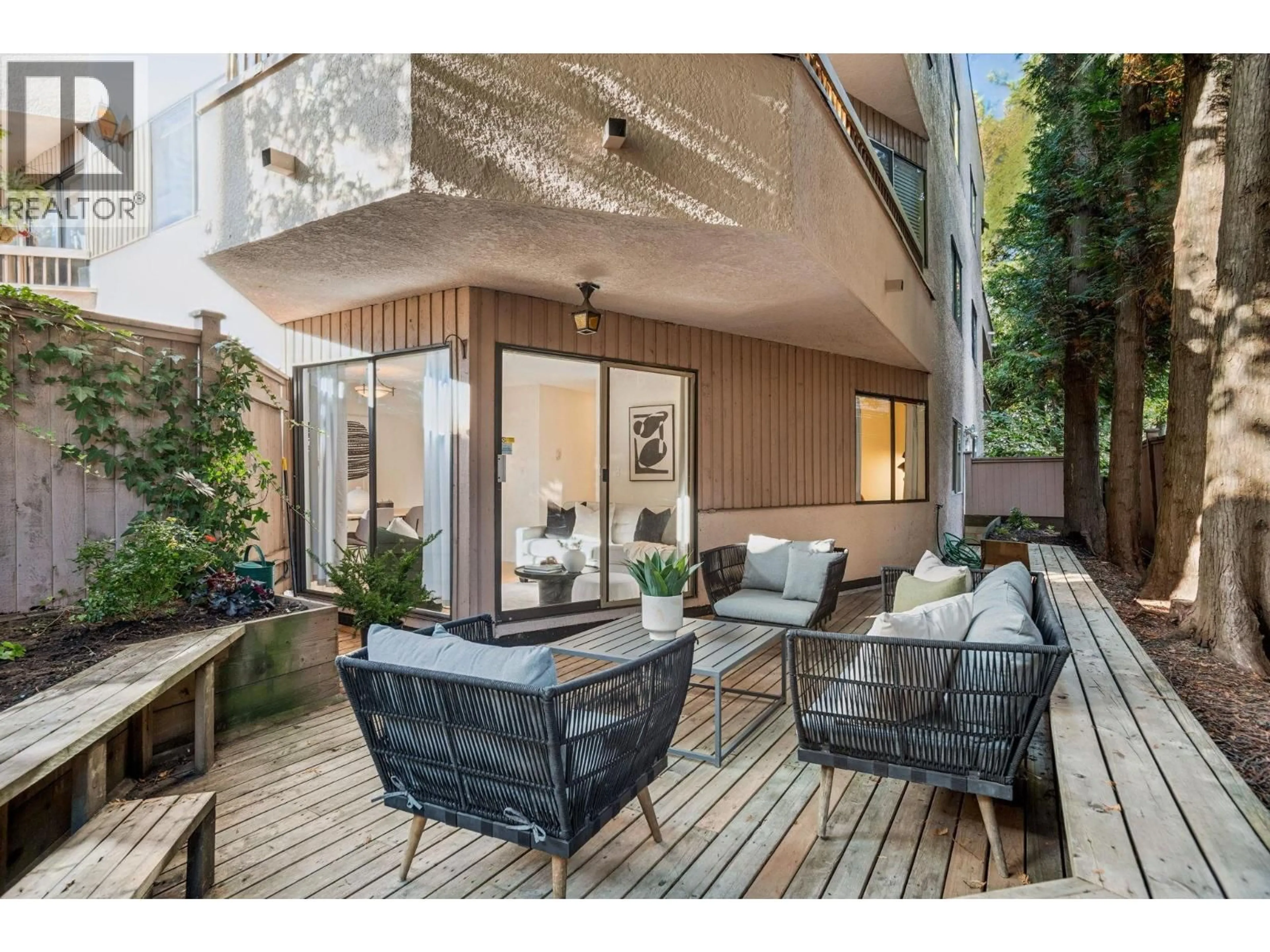 Patio, street for 104 - 2190 8TH AVENUE, Vancouver British Columbia V6K2A4
