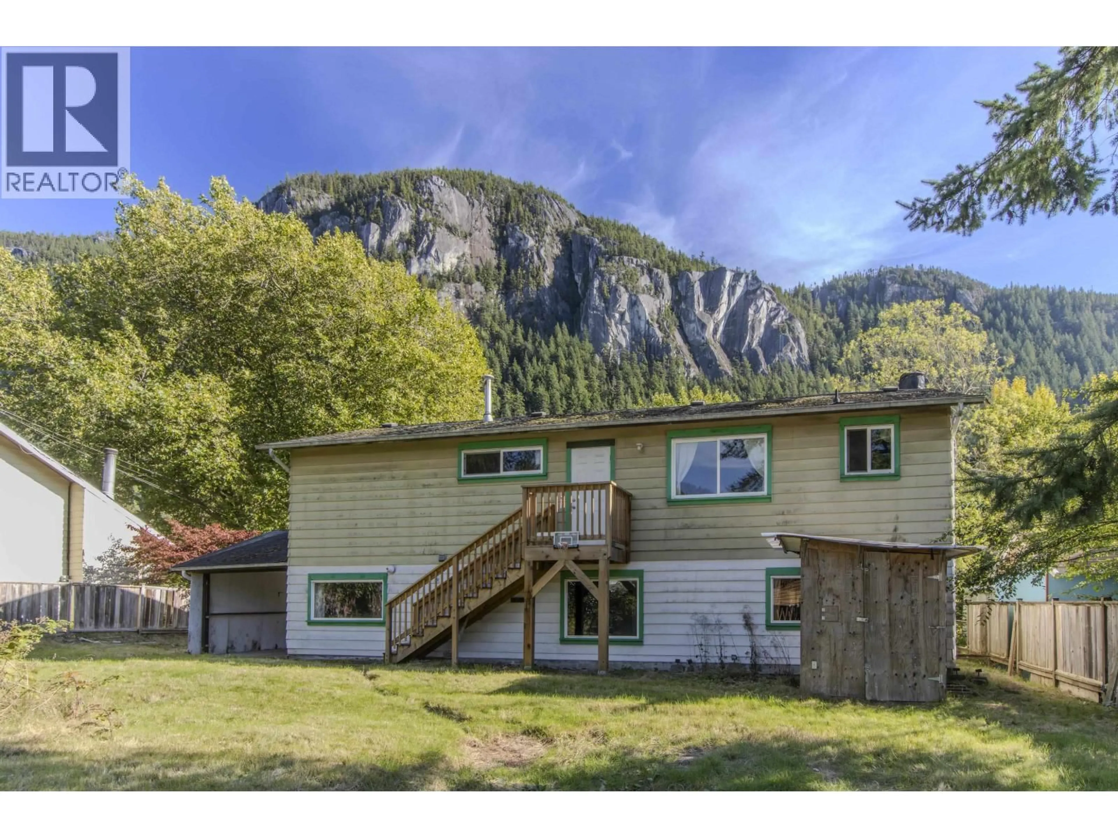 A pic from outside/outdoor area/front of a property/back of a property/a pic from drone, mountain view for 38183 LOMBARDY CRESCENT, Squamish British Columbia V8B0X3