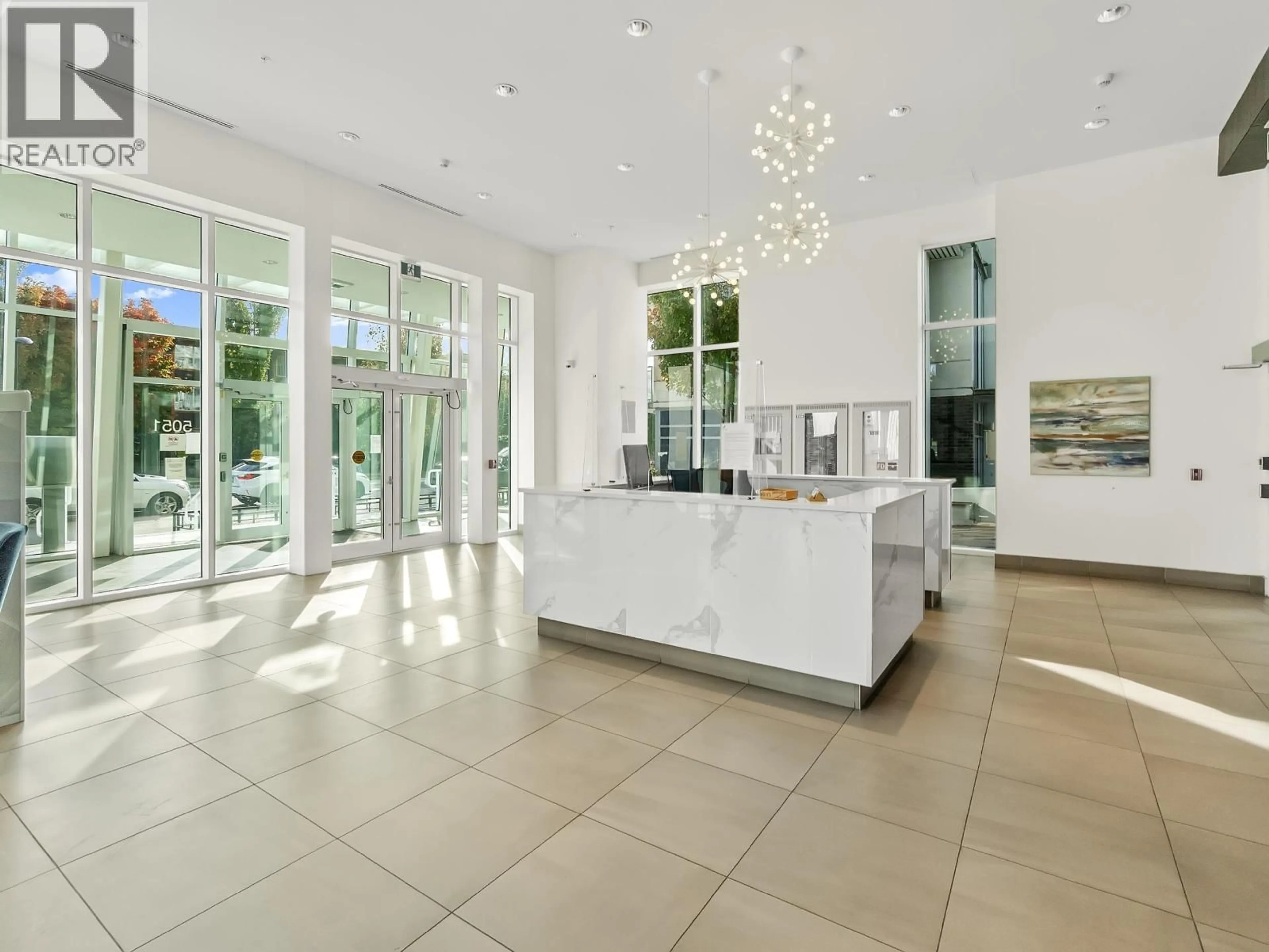 Lobby for CH3 - 5051 IMPERIAL STREET, Burnaby British Columbia V5J0J3