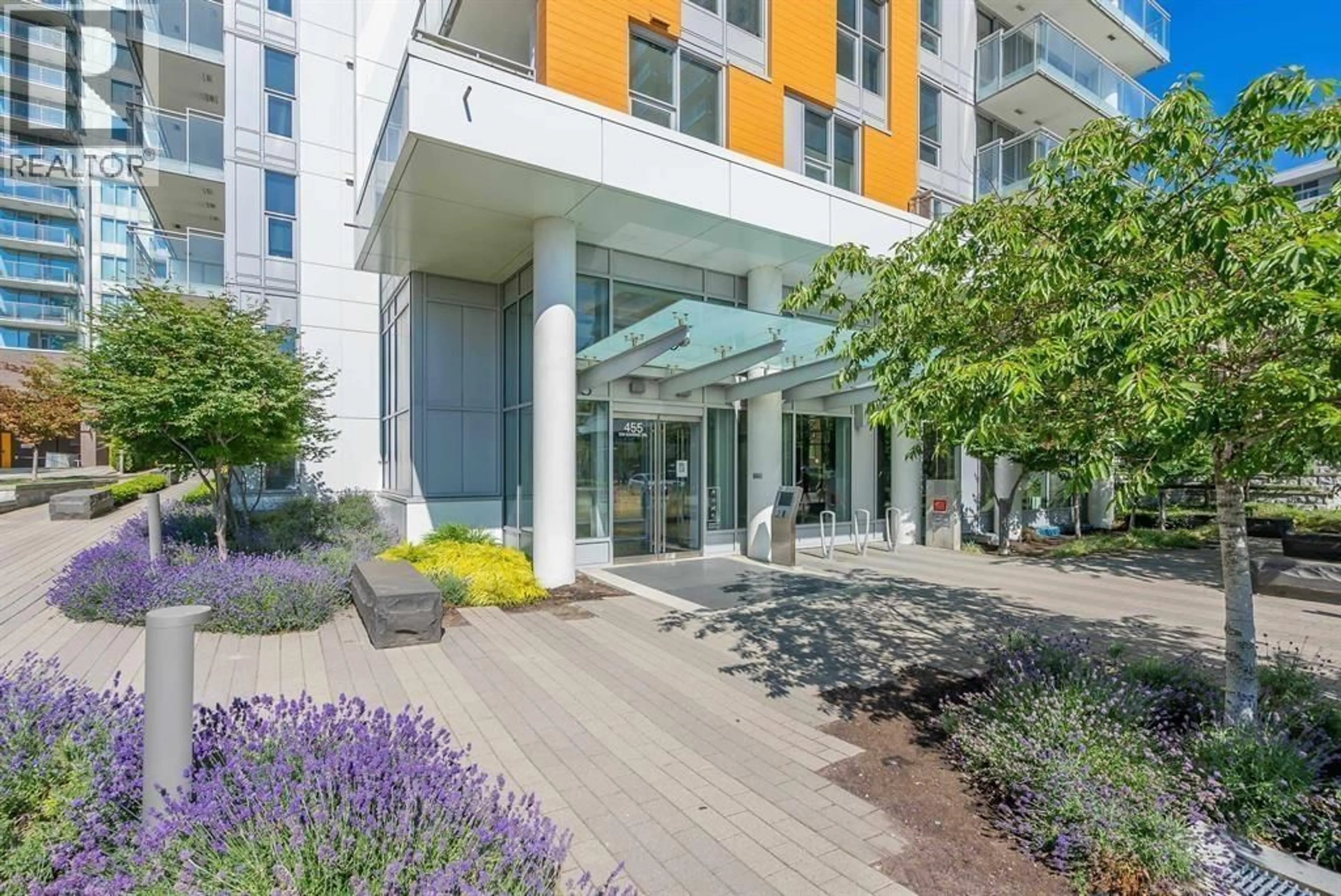 Indoor foyer for 911 - 455 MARINE DRIVE, Vancouver British Columbia V5X0H3