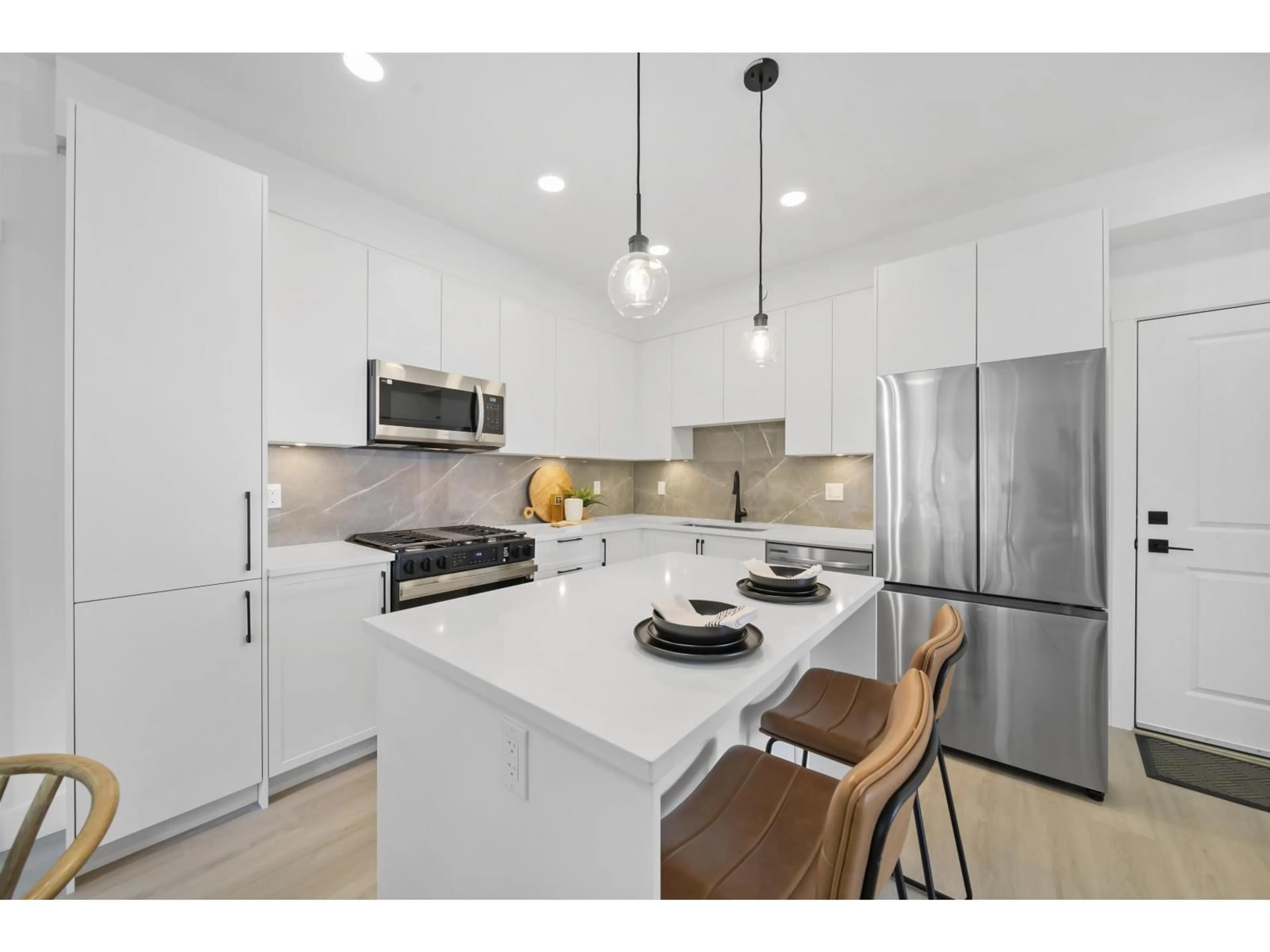 Open concept kitchen, unknown for 406 - 3465 146A, Surrey British Columbia V0V0V0