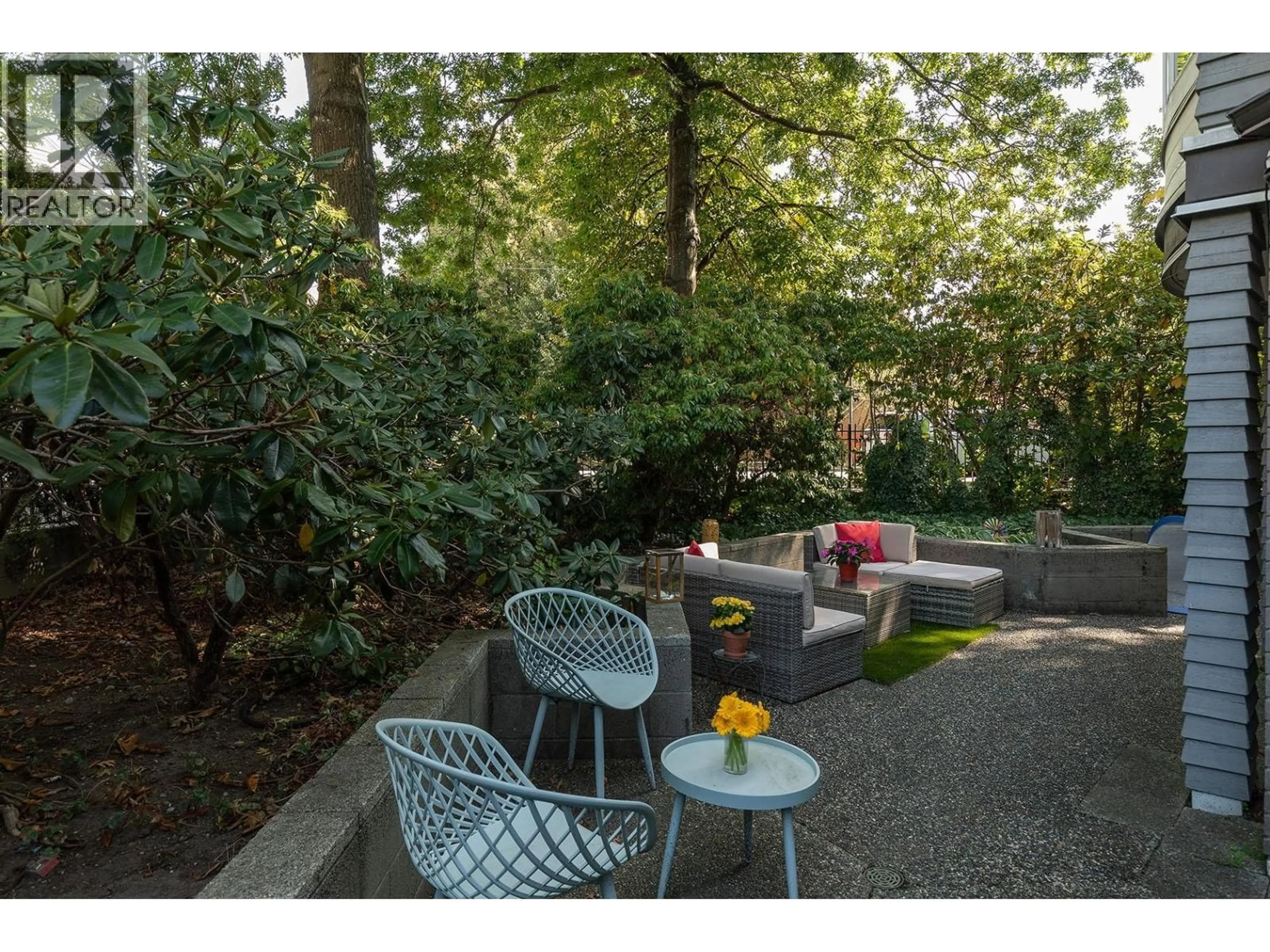 Patio, street for 102 - 838 16TH AVENUE, Vancouver British Columbia V5Z1T1